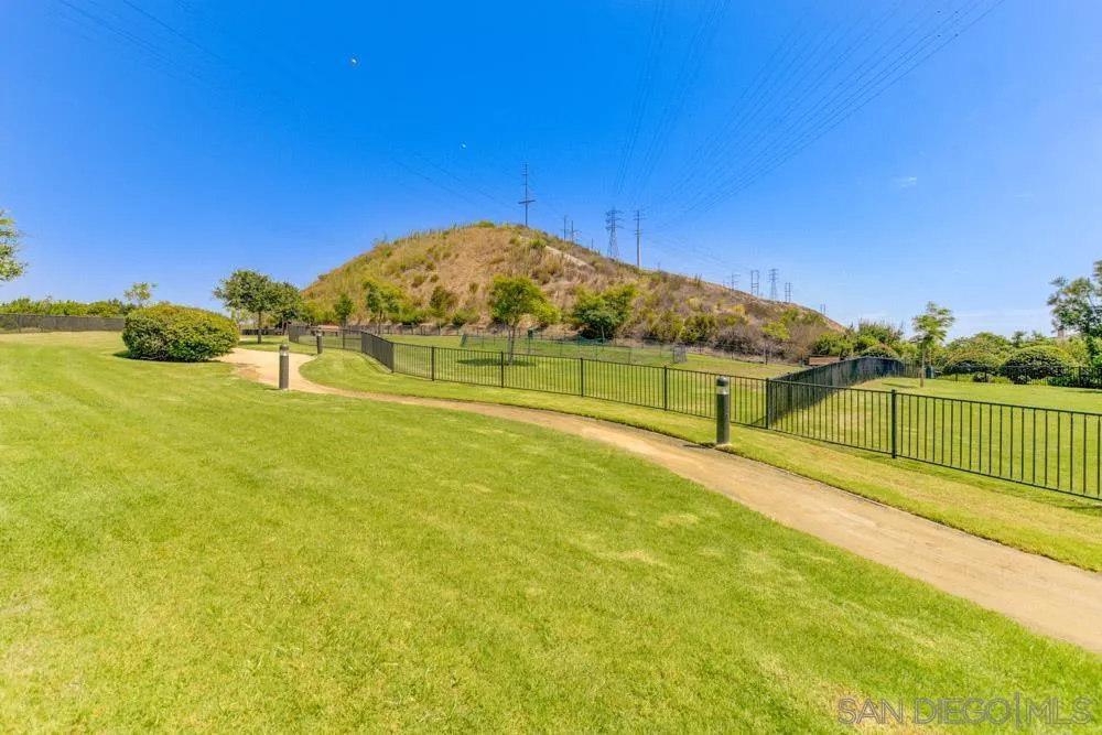 Photo #27: 260008932 Listing: Photo #27