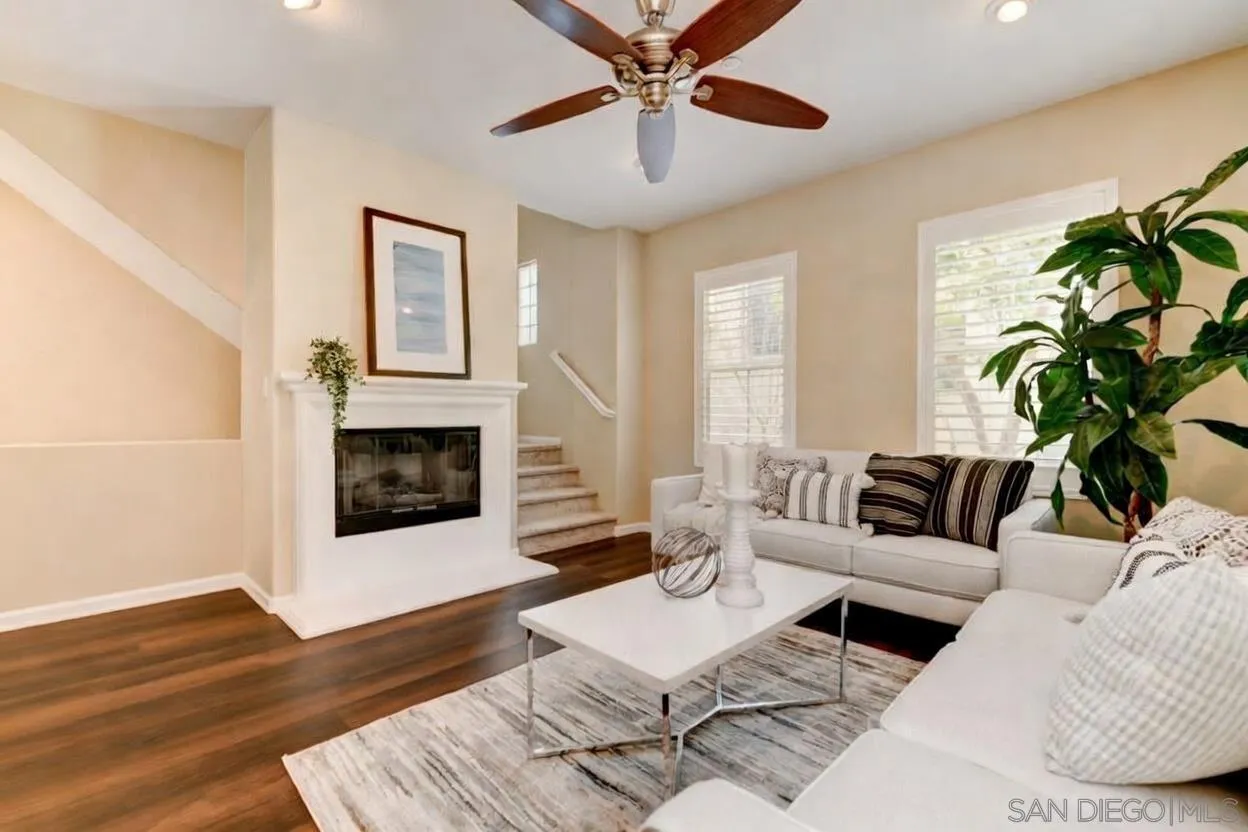 Photo #3: 260008932 Listing: Photo #3