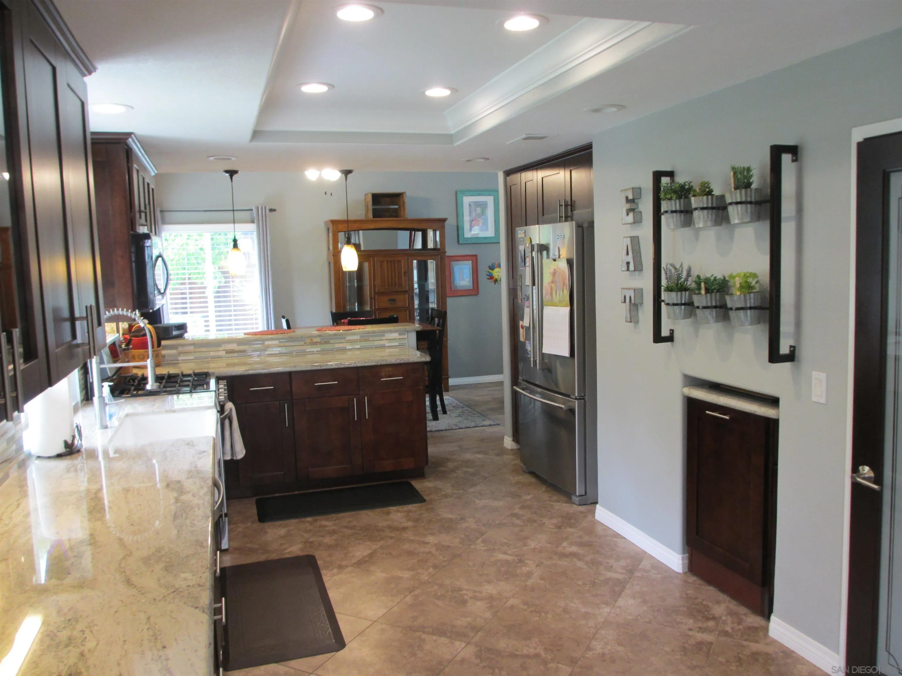 https://cdn.realtyfeed.com/cdn/127/260008936/db5f627d54475e34260fa0a4047c1384.webp