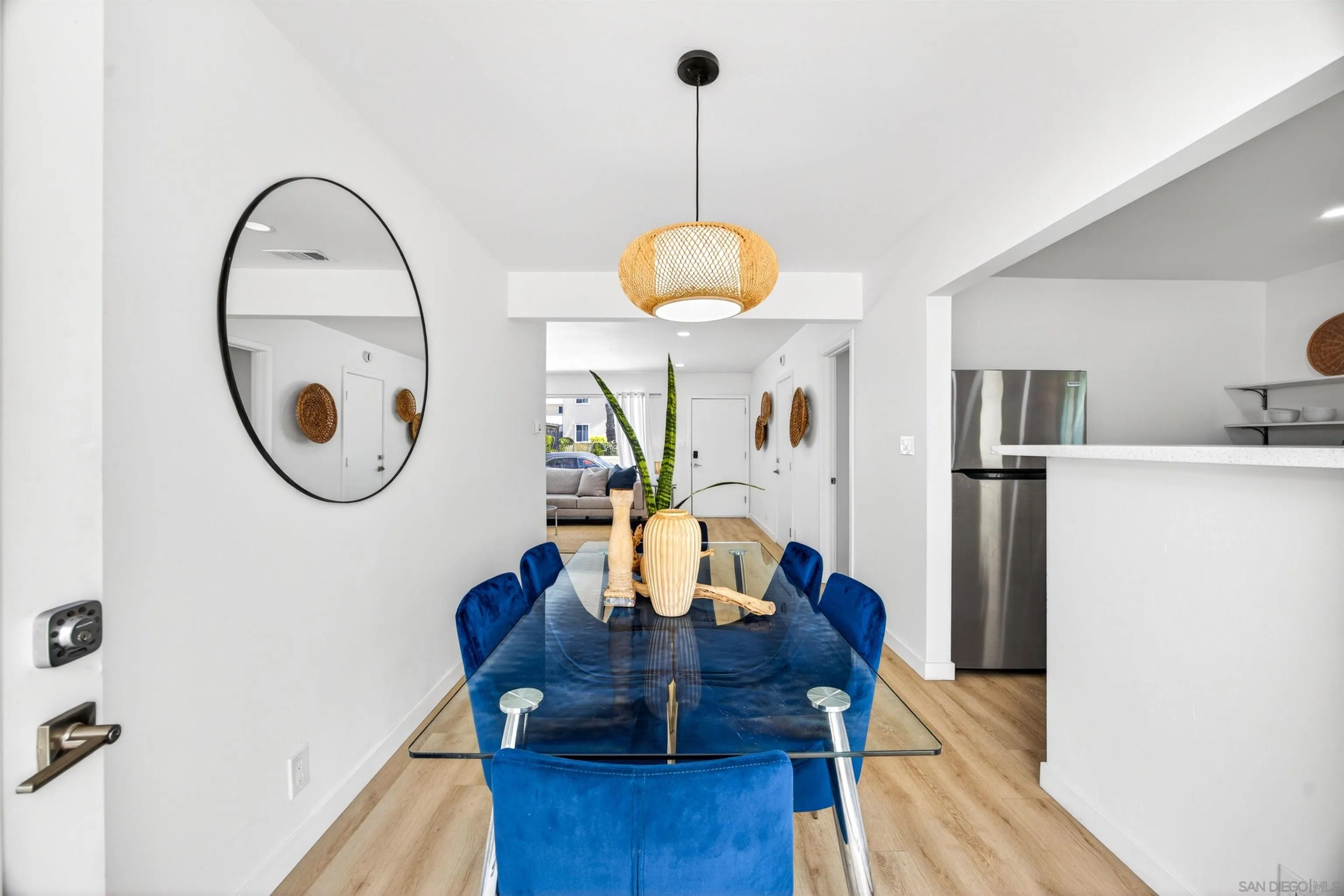 https://cdn.realtyfeed.com/cdn/127/260008937/59f6ae4ceb71223e826fa8dd2e630343.webp