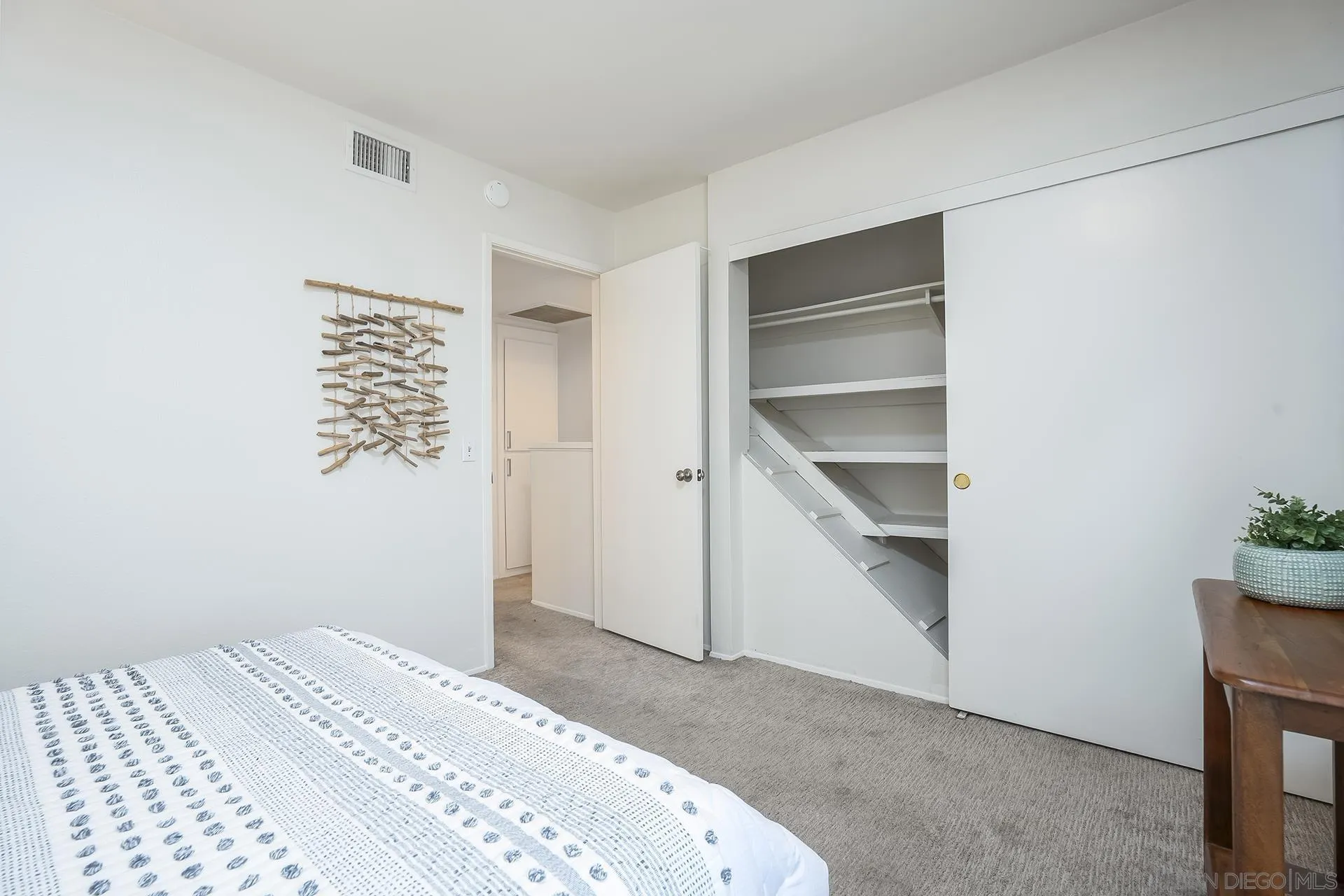 Photo #43: 260008938 Listing: Photo #43