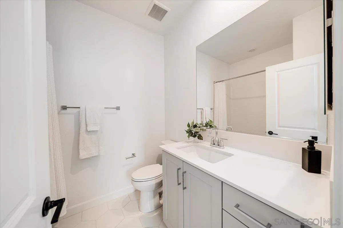 https://cdn.realtyfeed.com/cdn/127/260008940/343ebdccbc06c571e3ac5a694791bad7.webp