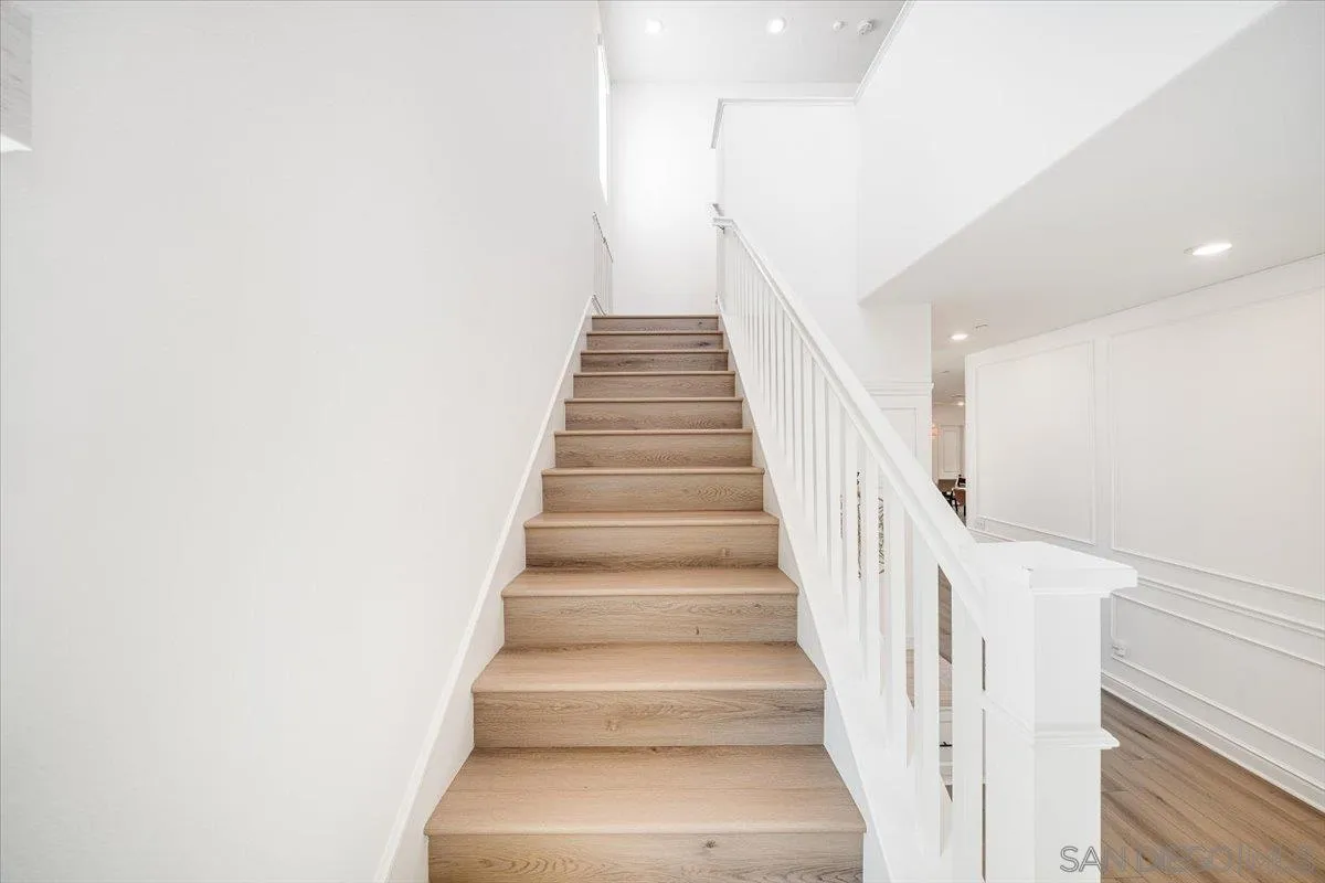 https://cdn.realtyfeed.com/cdn/127/260008940/3d8f6c6dc1b7d79e48179f43e74e913b.webp