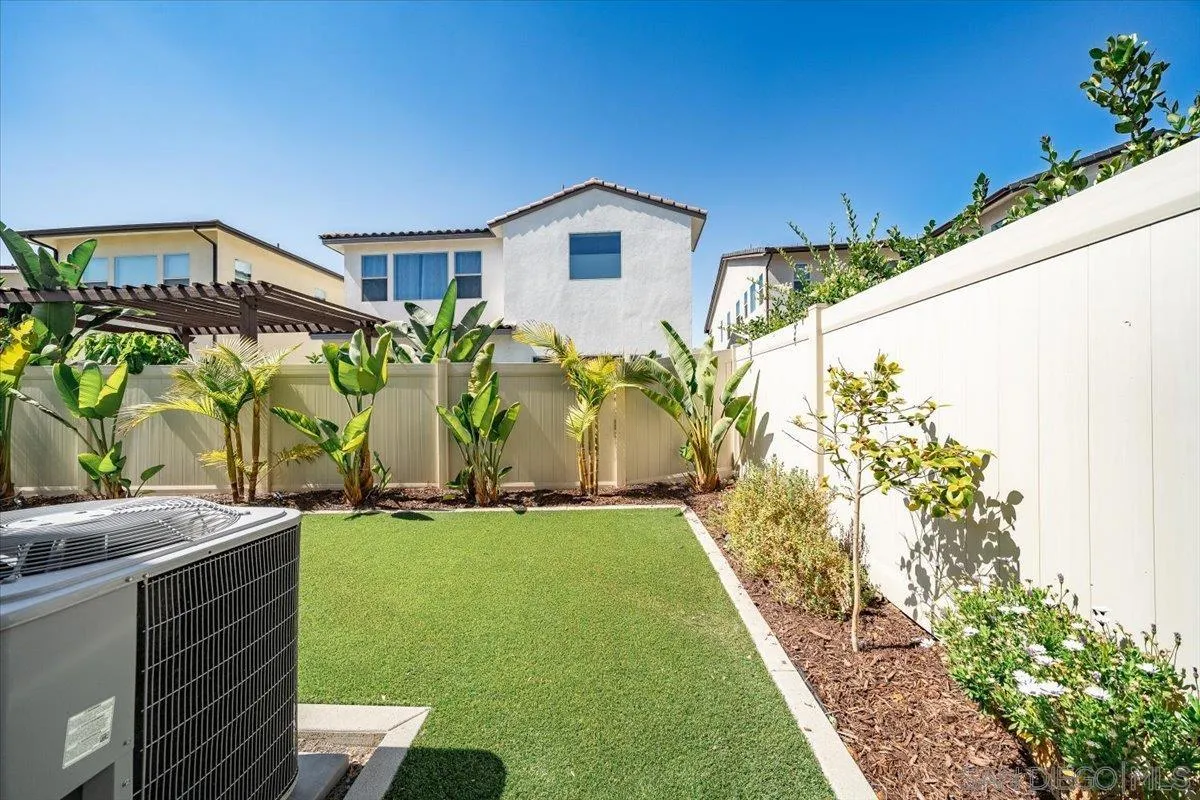 https://cdn.realtyfeed.com/cdn/127/260008940/e6cba9adf535802f57864500f8c10e57.webp