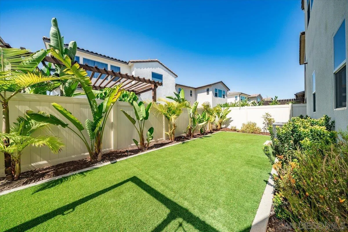 https://cdn.realtyfeed.com/cdn/127/260008940/f7f124c2933c7ff94e4f8810778a5615.webp