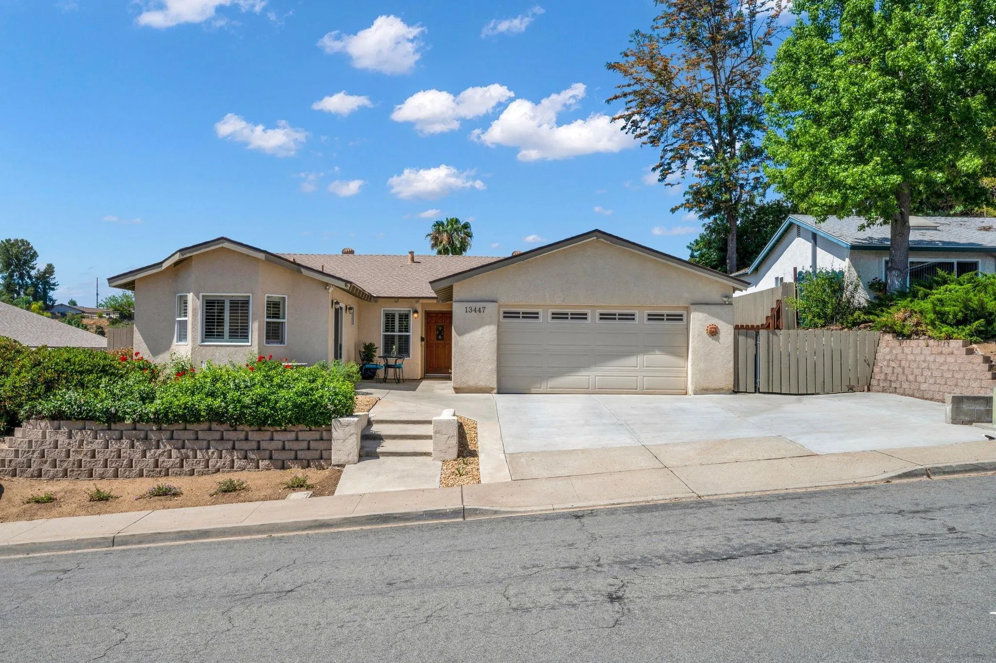 https://cdn.realtyfeed.com/cdn/127/260008946/33aa8cbde1944515c1cfe3e194d70b05.webp