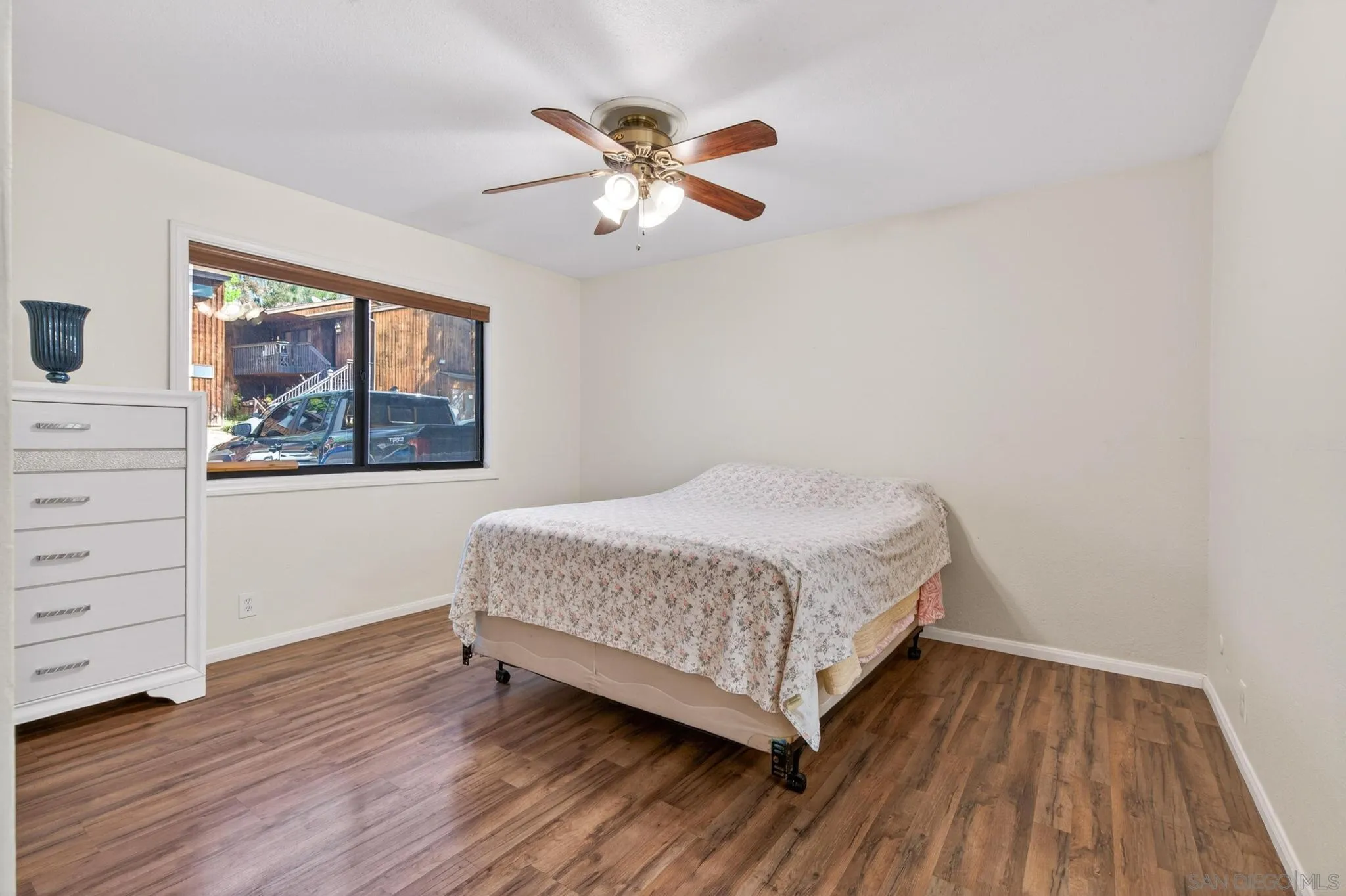 Photo #13: 260008947 Listing: Photo #13