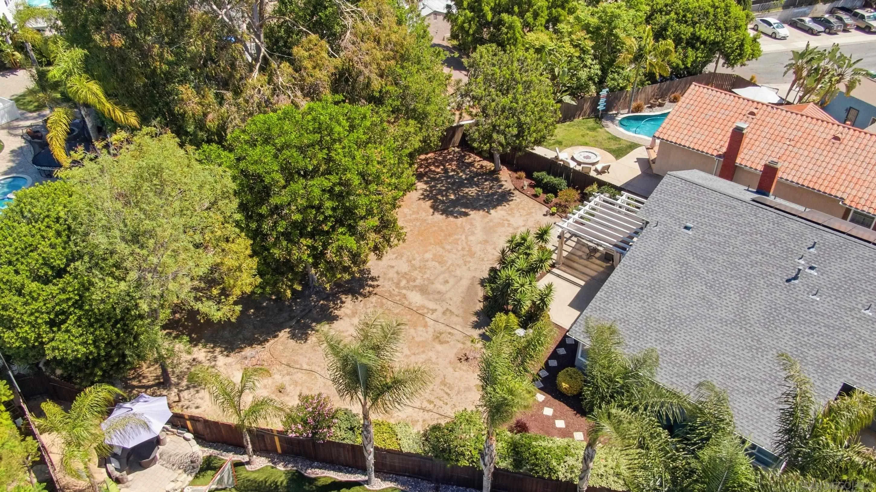 https://cdn.realtyfeed.com/cdn/127/260008948/379e3f31ad54a615eac70d37fec9d093.webp