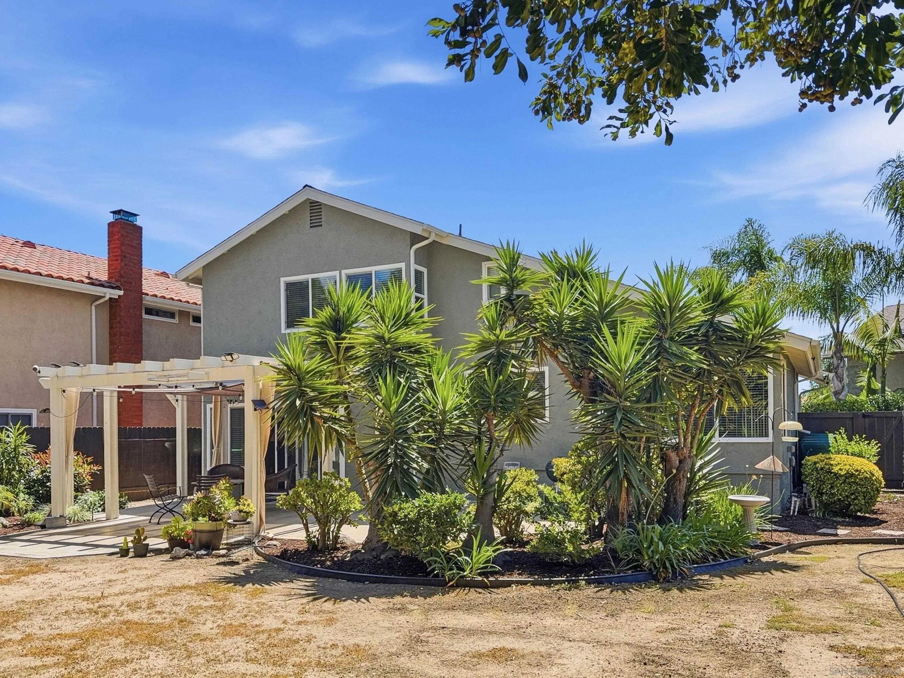 https://cdn.realtyfeed.com/cdn/127/260008948/60d39351a3a4ec6741b316021ce318f8.webp
