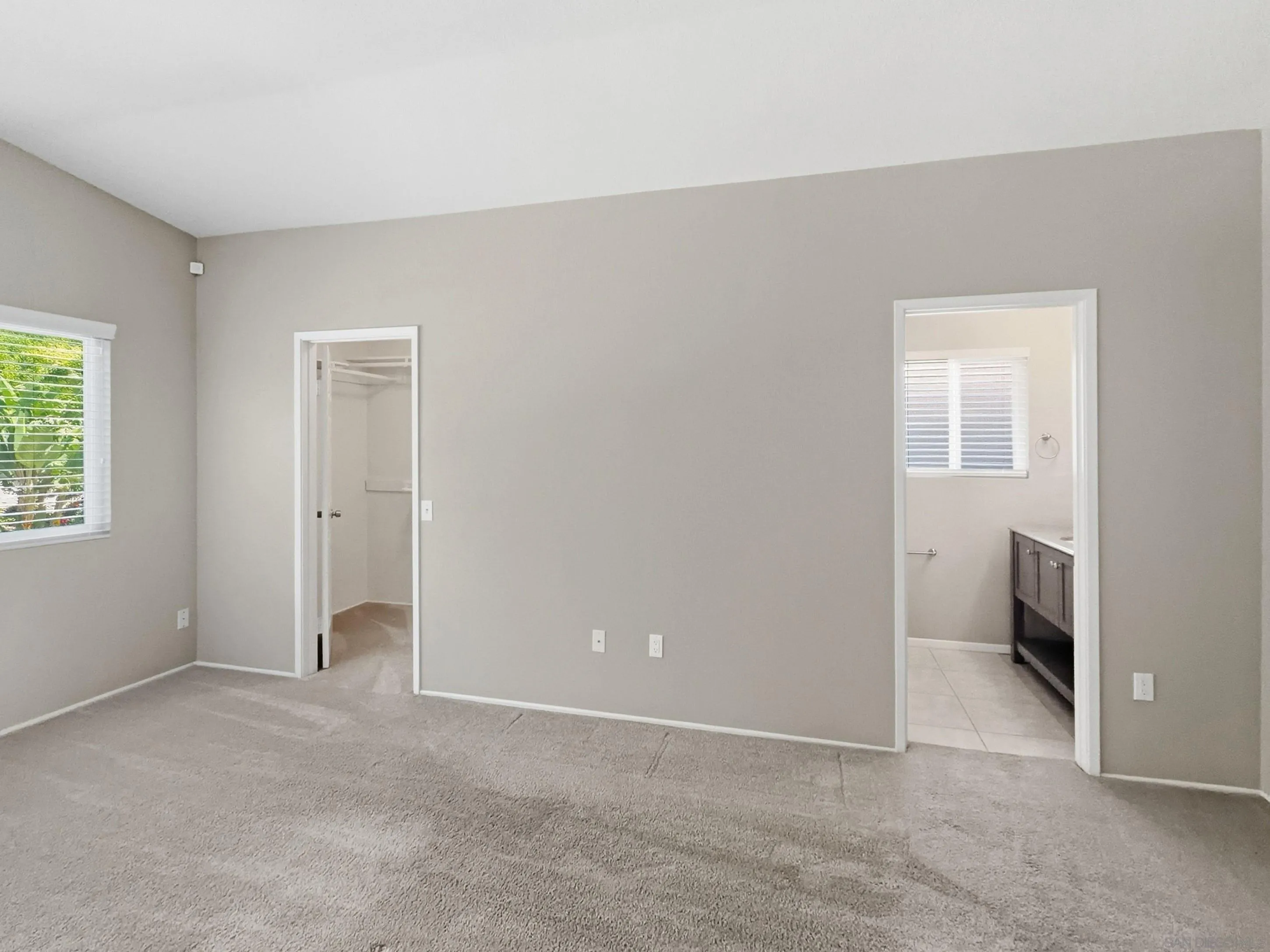 https://cdn.realtyfeed.com/cdn/127/260008948/7a805ecdd985532ce513aa80937efd17.webp