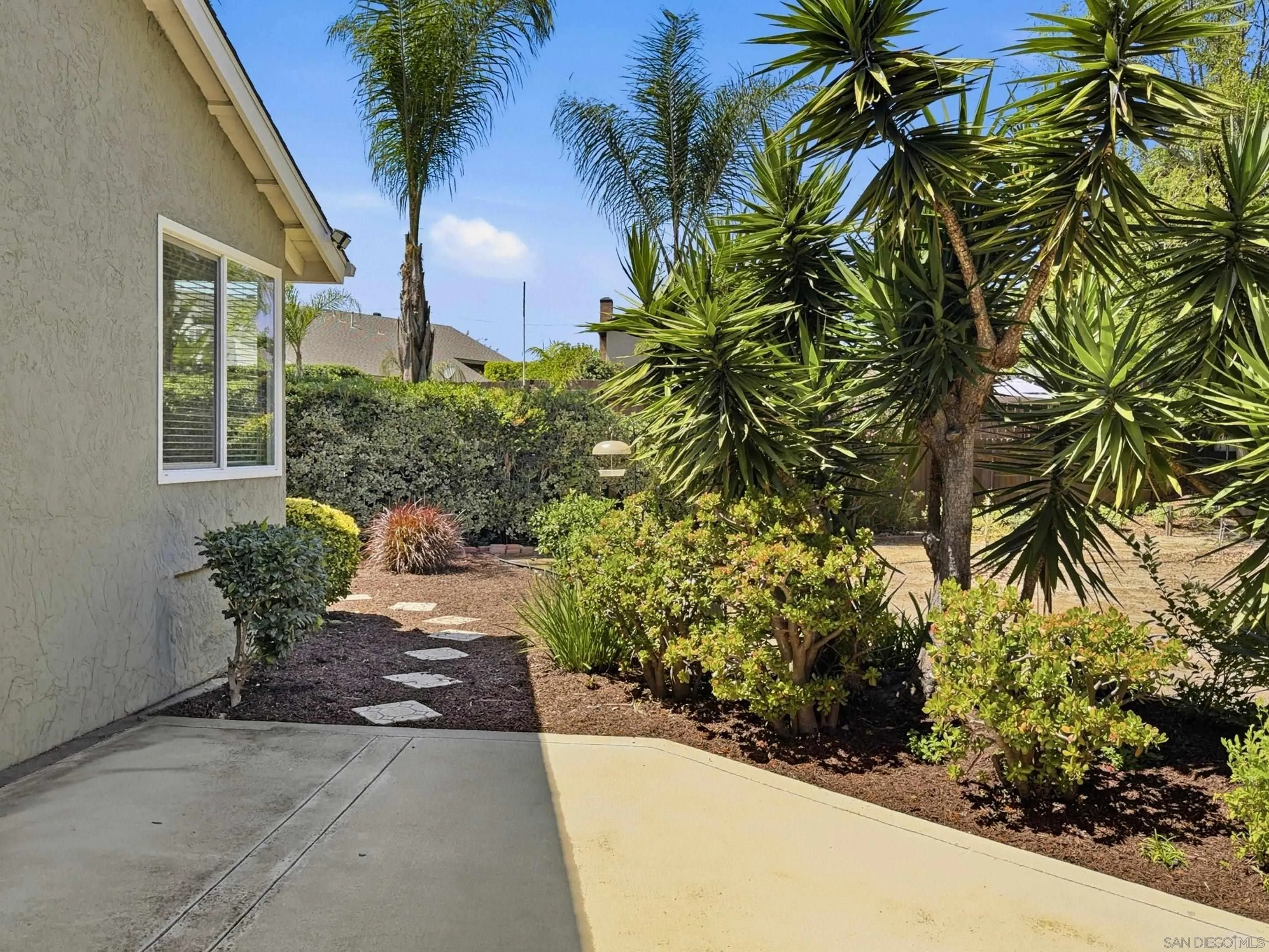 https://cdn.realtyfeed.com/cdn/127/260008948/d6347222fd71d729120e116f06a15ce9.webp