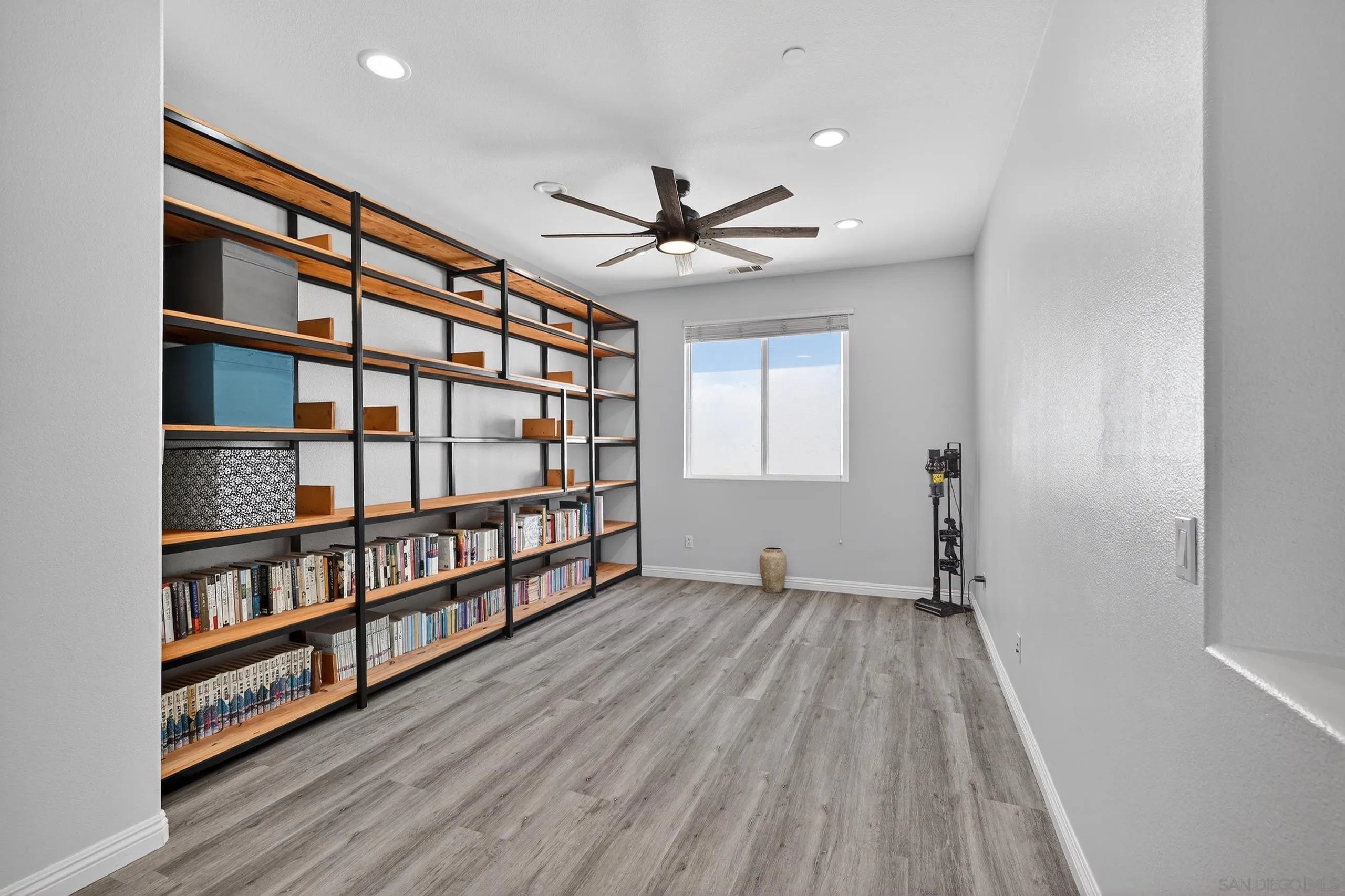 https://cdn.realtyfeed.com/cdn/127/260008949/171038f13f0d9ab5b5d73ec10dadd760.webp