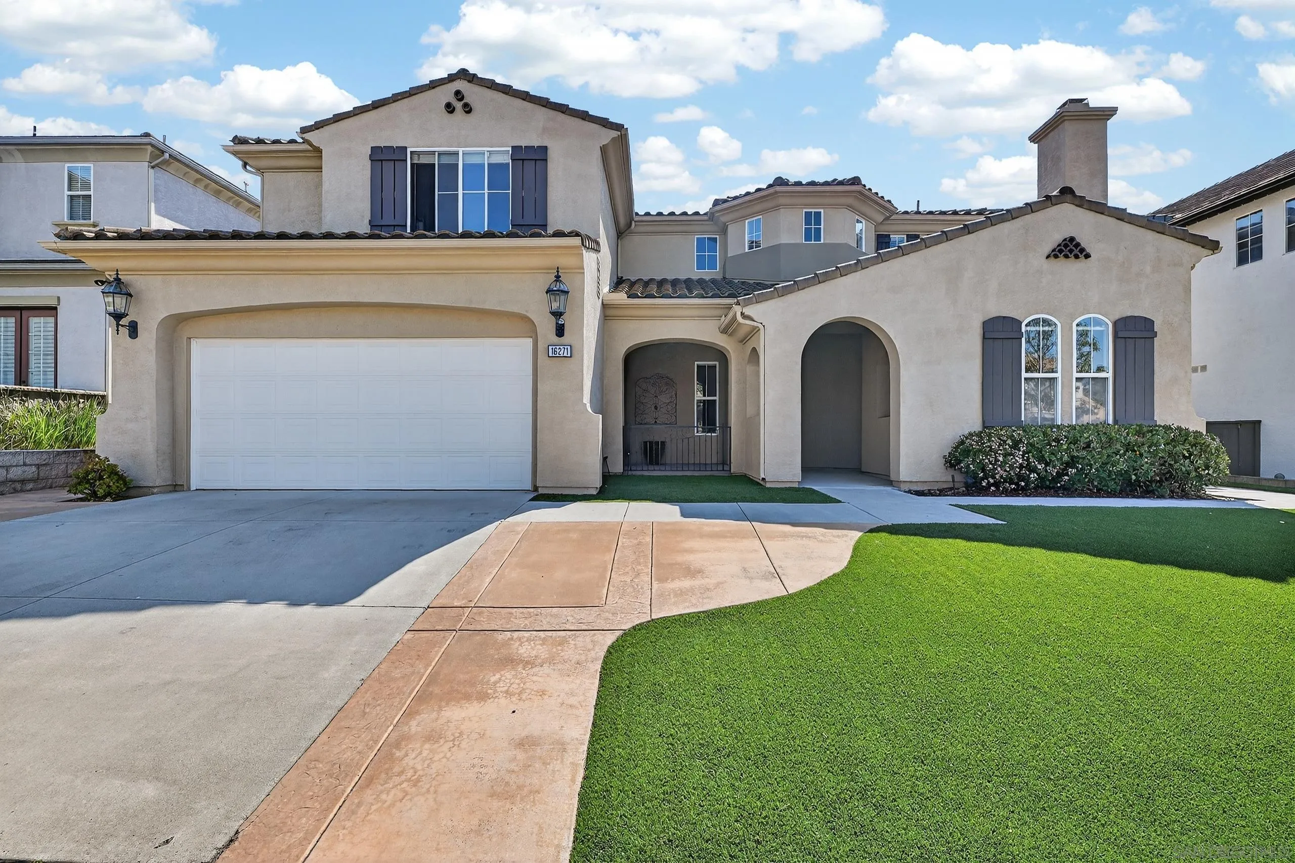 https://cdn.realtyfeed.com/cdn/127/260008949/9c939960bb3f85c22e626be172369545.webp