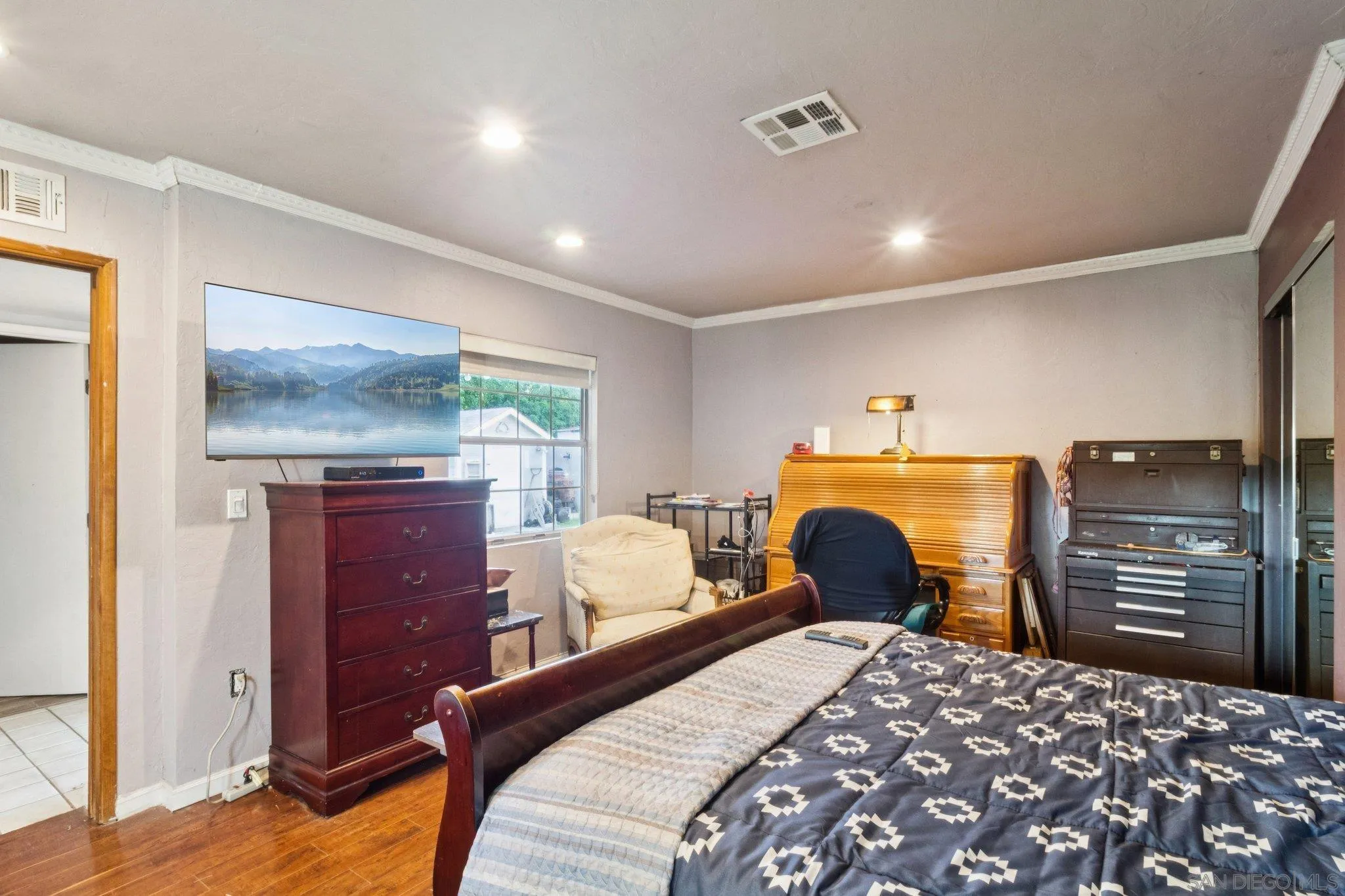 https://cdn.realtyfeed.com/cdn/127/260008951/91e9e16deb344810ac30a813ee21522a.webp
