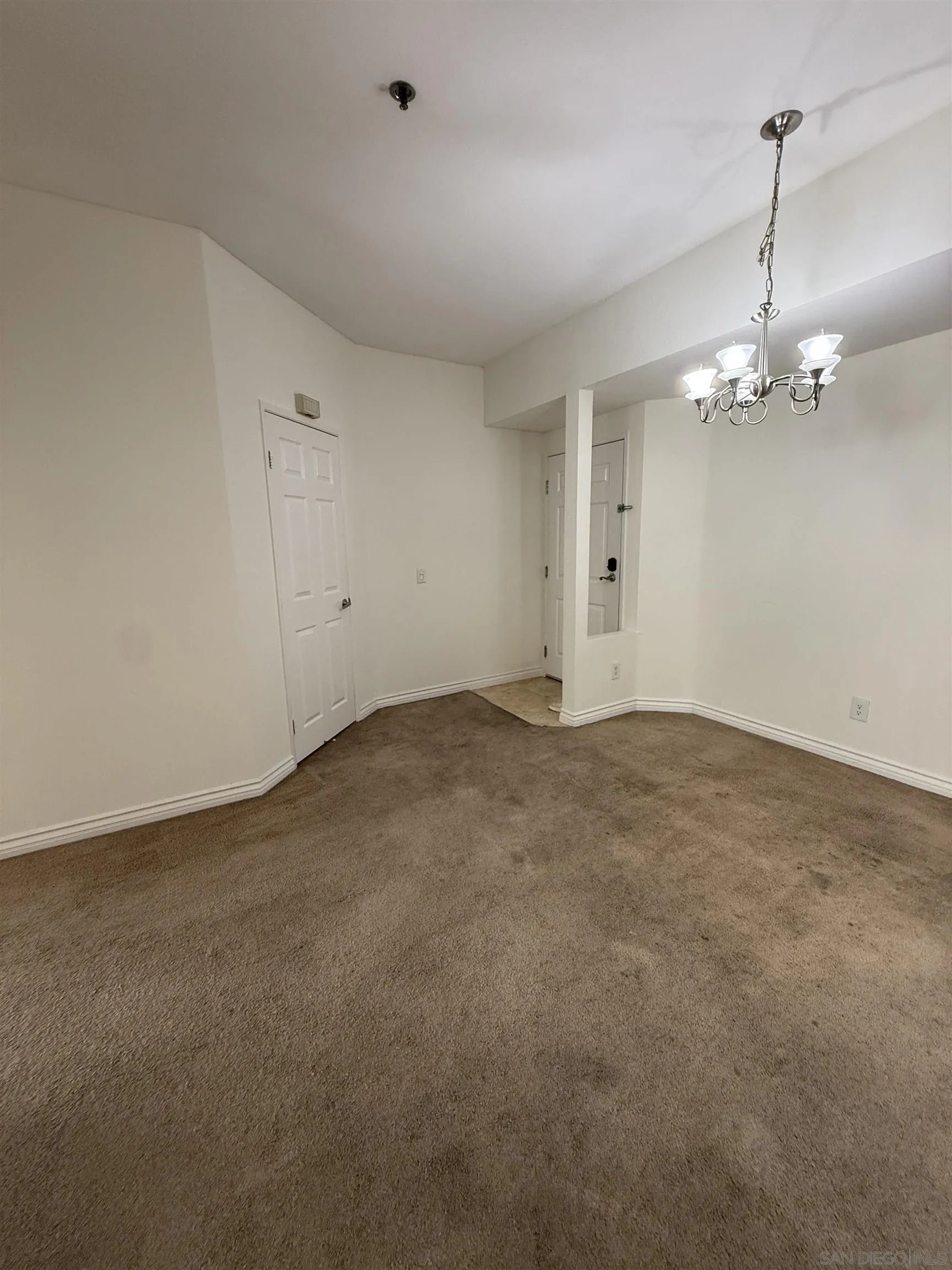 680 Camino De La Reina UNIT 2201, San Diego, CA, 92108