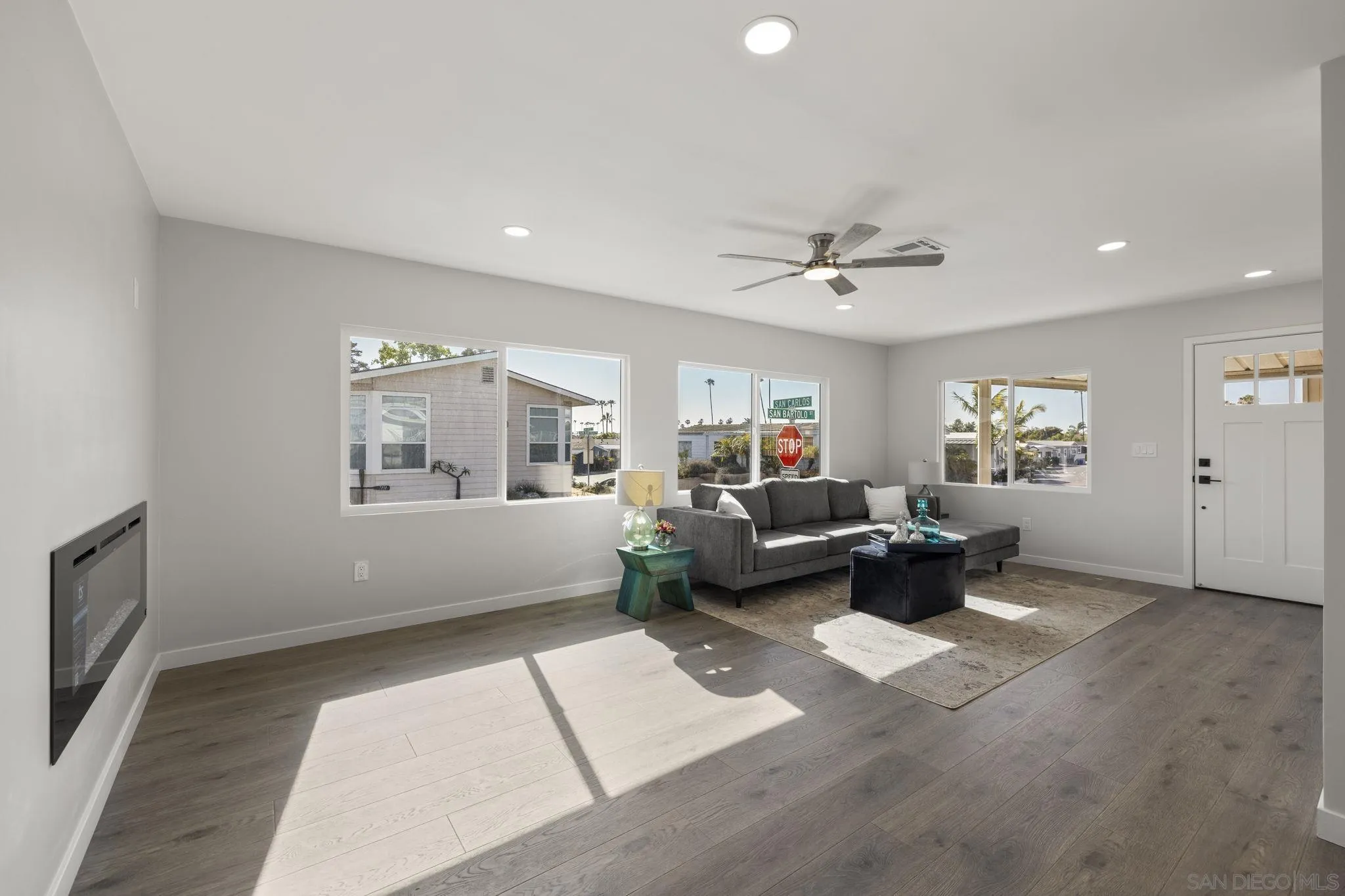 https://cdn.realtyfeed.com/cdn/127/260008956/4d83316e400f97a4931005be14e25642.webp