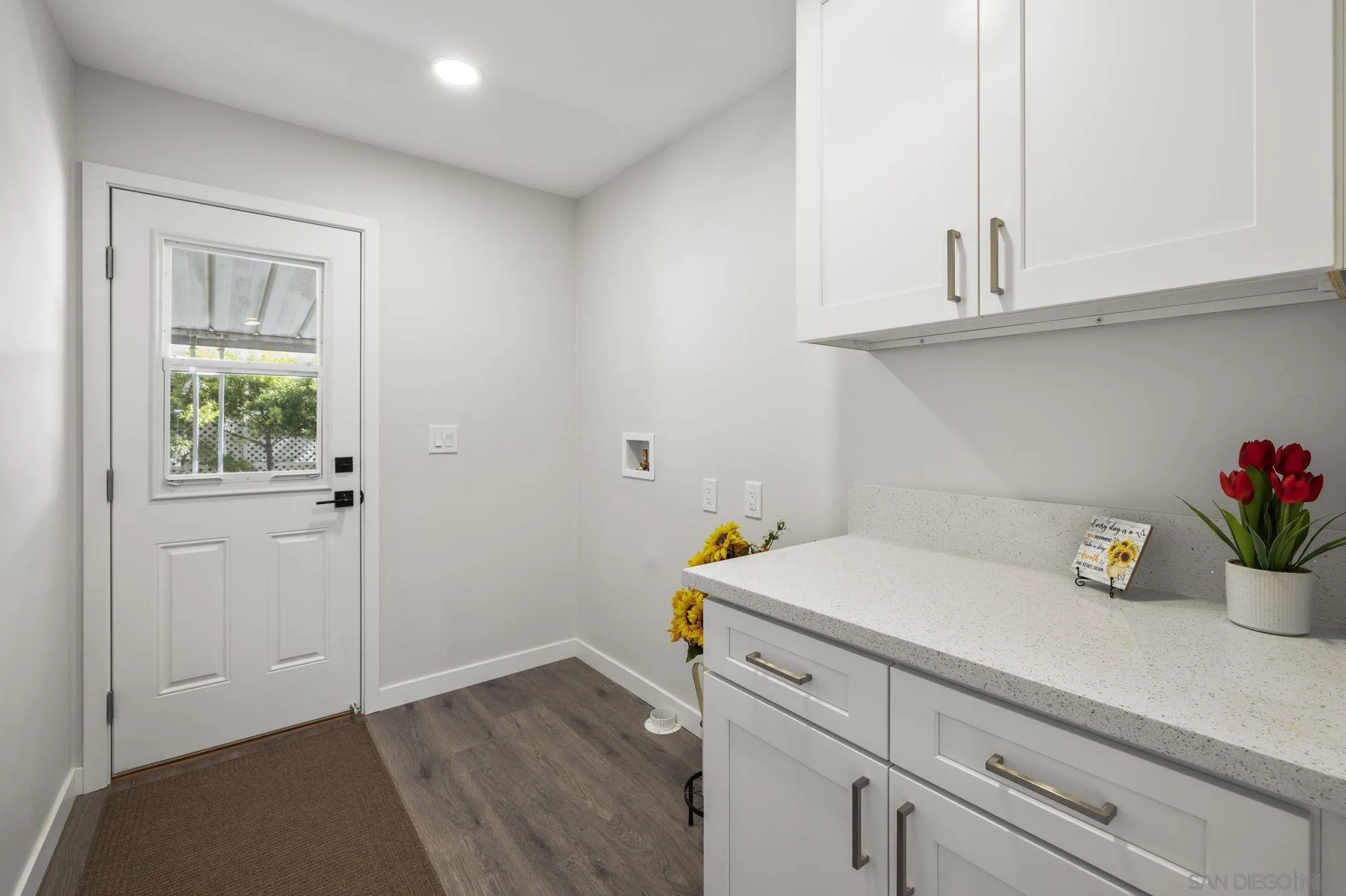 https://cdn.realtyfeed.com/cdn/127/260008956/89eddcacdfa78e1bdf876526ff9d5925.webp