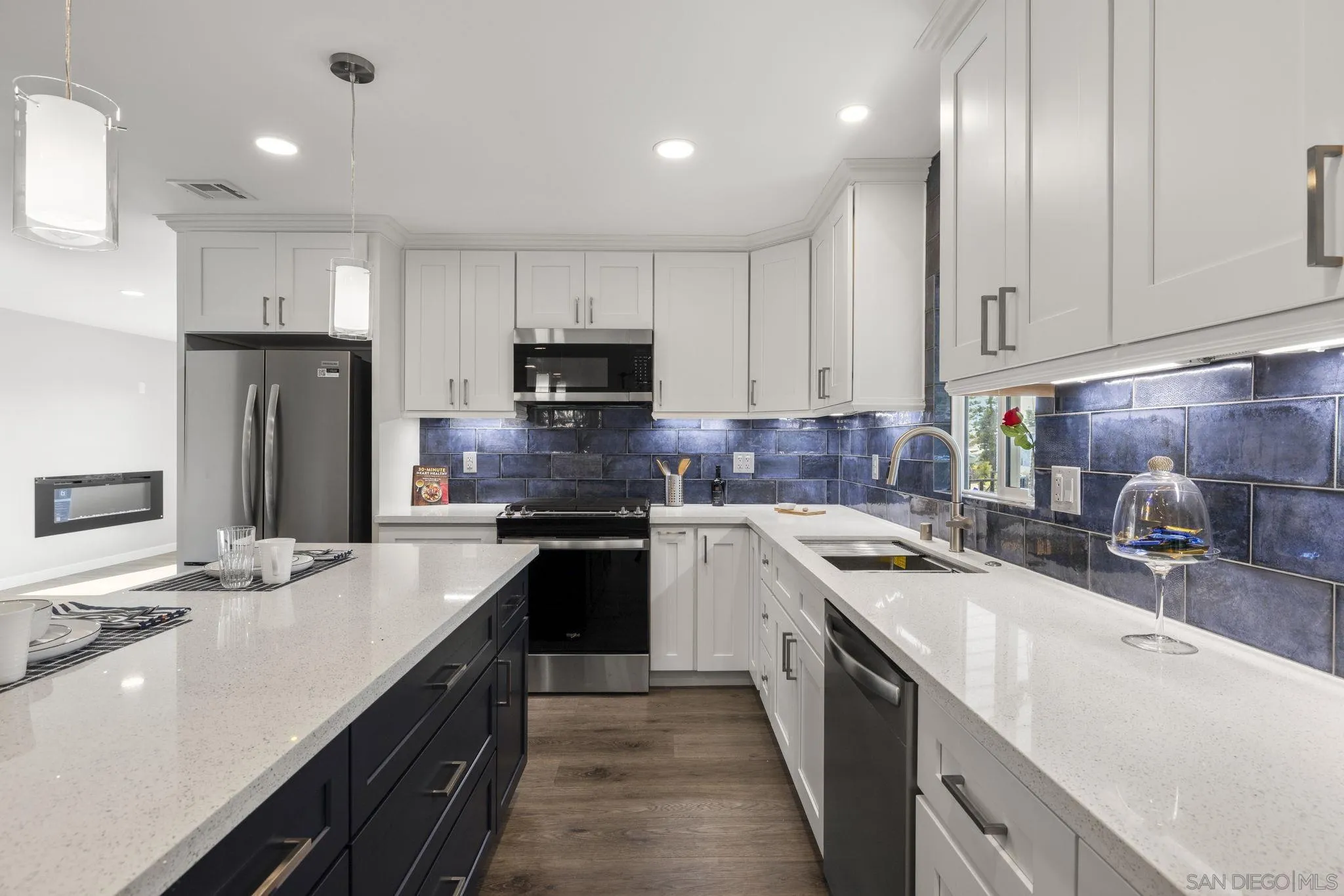 https://cdn.realtyfeed.com/cdn/127/260008956/e7ff43483832842d59d730d7fa2189a3.webp