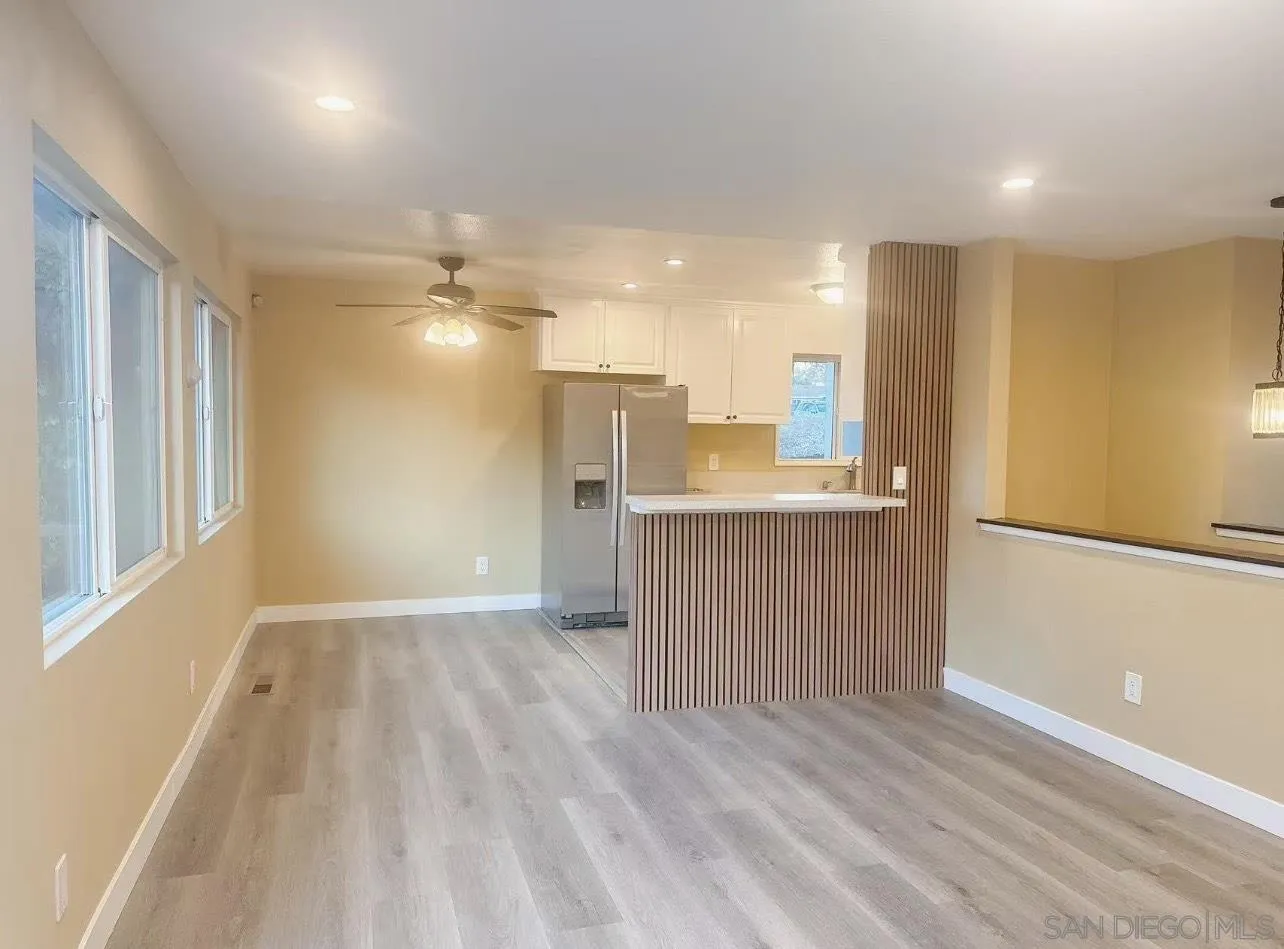 https://cdn.realtyfeed.com/cdn/127/260008957/d964c9076b22512d39d1ddd04159e5c2.webp