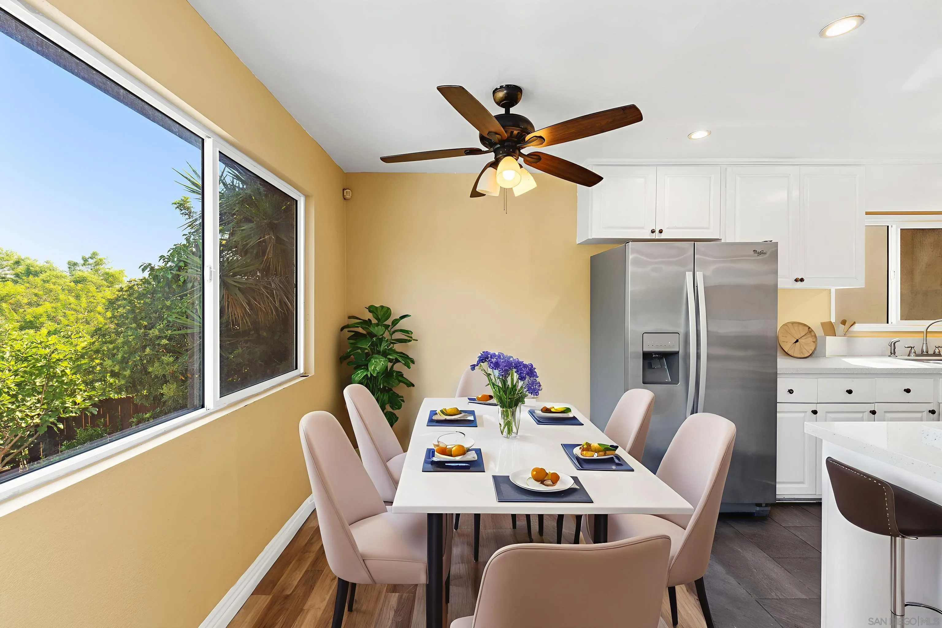 https://cdn.realtyfeed.com/cdn/127/260008957/ef03a22f66c6edd34a999ccdf730750c.webp