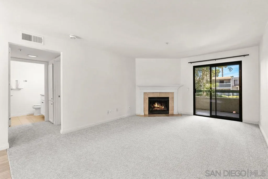 Photo #15: 260008959 Listing: Photo #15