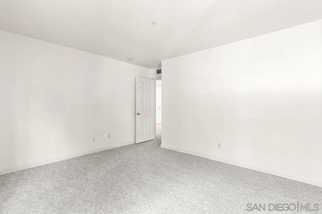 Photo #20: 260008959 Listing: Photo #20