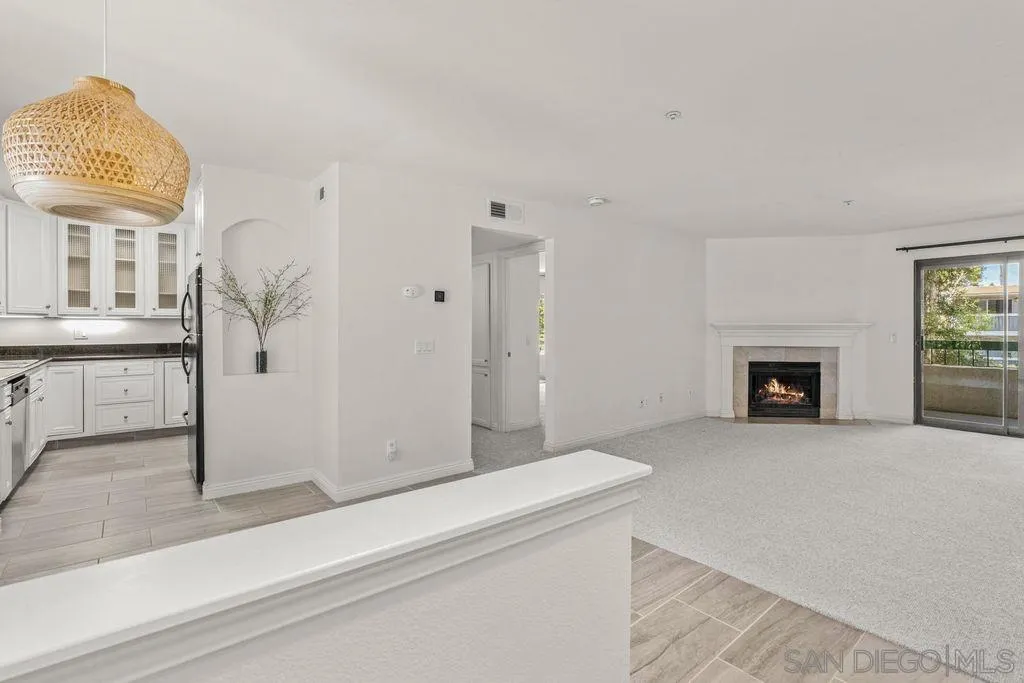 Photo #12: 260008959 Listing: Photo #12