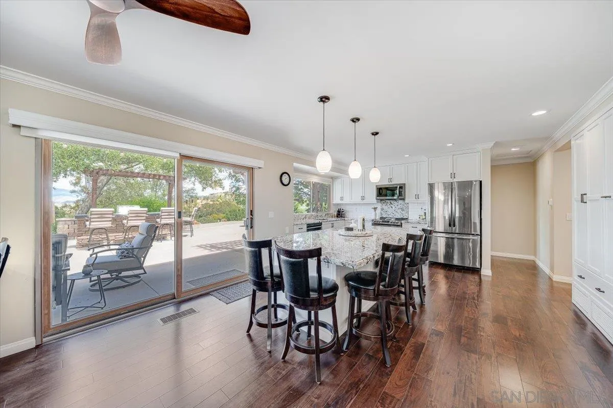https://cdn.realtyfeed.com/cdn/127/260008965/247ce670d608bc9e18e14c4fed2fe5cf.webp