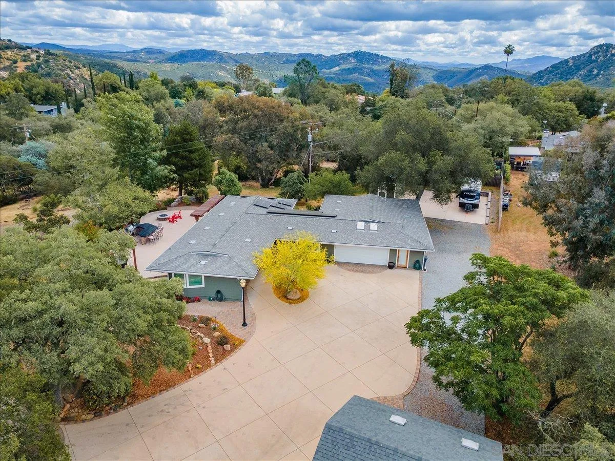 https://cdn.realtyfeed.com/cdn/127/260008965/9d113d1ff0cda95e9fccfae3e69bdeff.webp