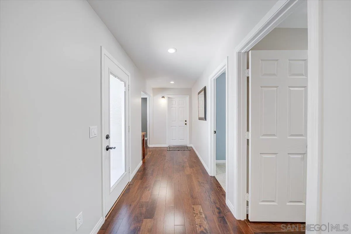https://cdn.realtyfeed.com/cdn/127/260008965/d7793eadc1604c0842e4b31697100063.webp