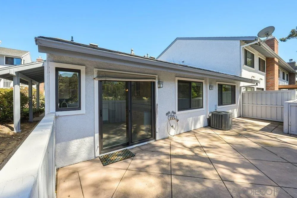 Photo #15: 260008968 Listing: Photo #15