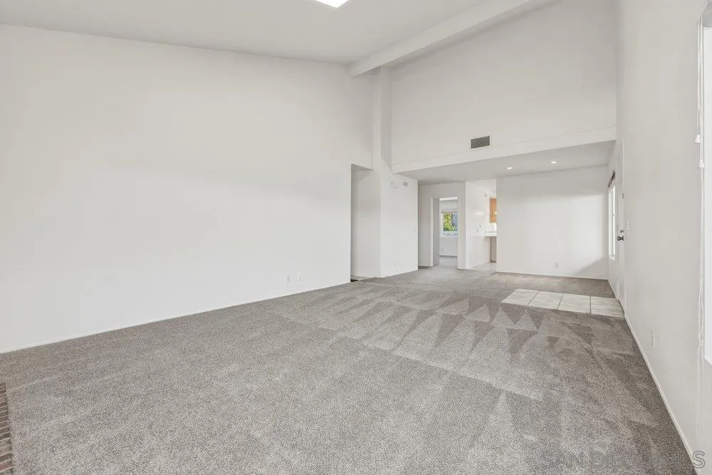 Photo #14: 260008968 Listing: Photo #14