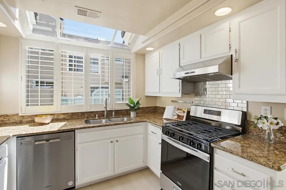 https://cdn.realtyfeed.com/cdn/127/260008973/826f79ad99da34ccea0c750bd7502456.webp