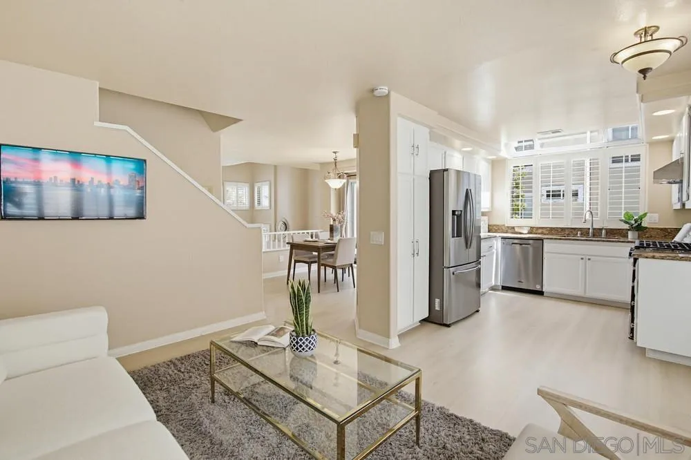 https://cdn.realtyfeed.com/cdn/127/260008973/8ef4fec54c835ef53868ea15f403be28.webp