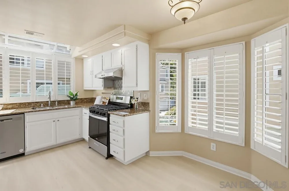 https://cdn.realtyfeed.com/cdn/127/260008973/93ca9a49ecad8efd285dafb4e5b15936.webp