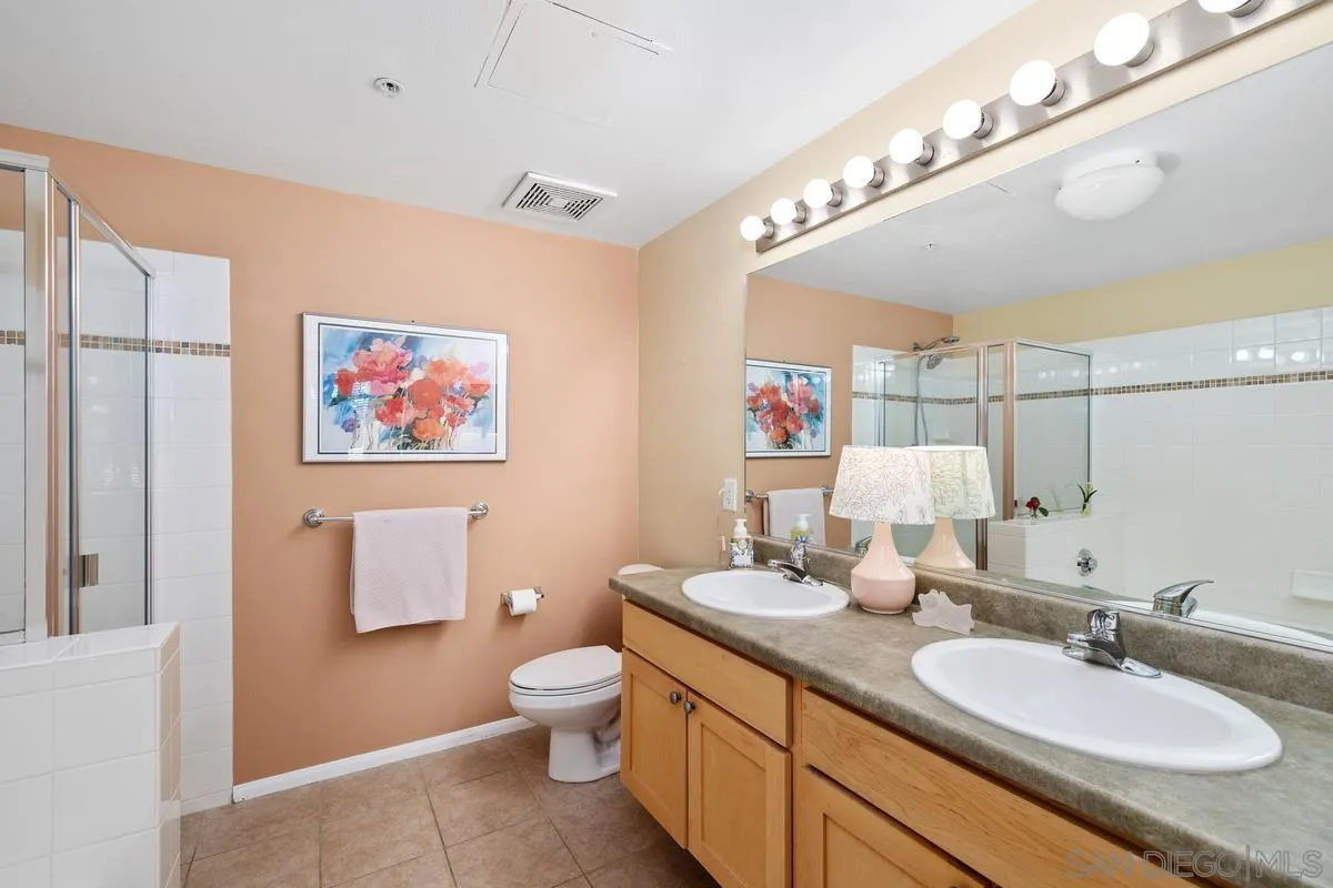 Photo #11: 260008975 Listing: Photo #11