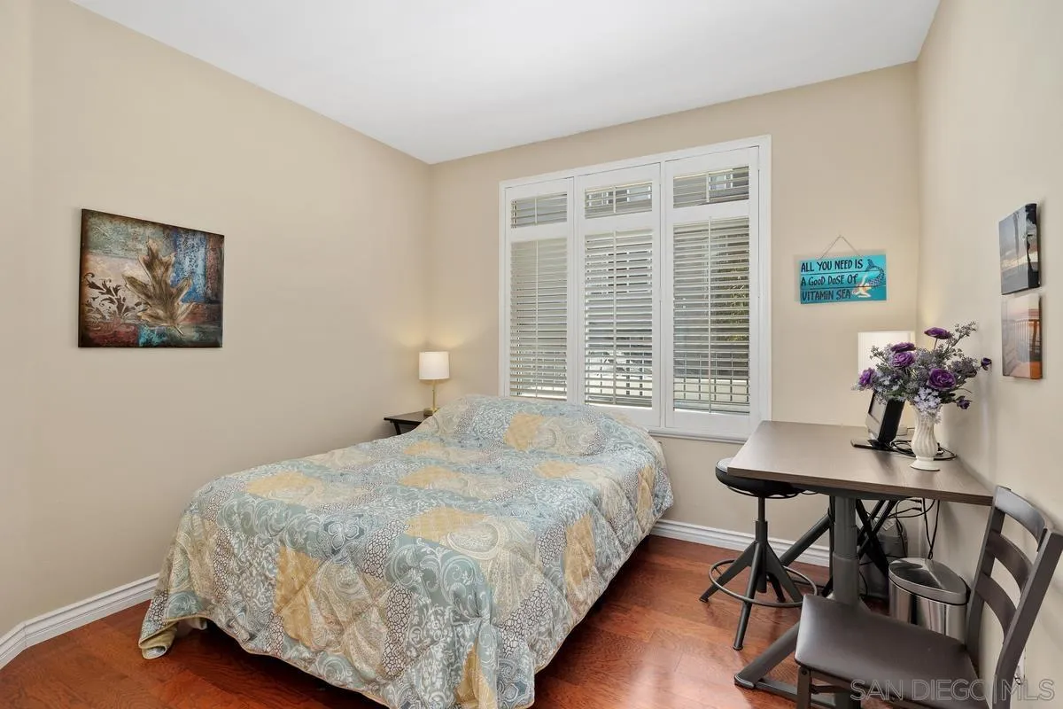 Photo #13: 260008975 Listing: Photo #13