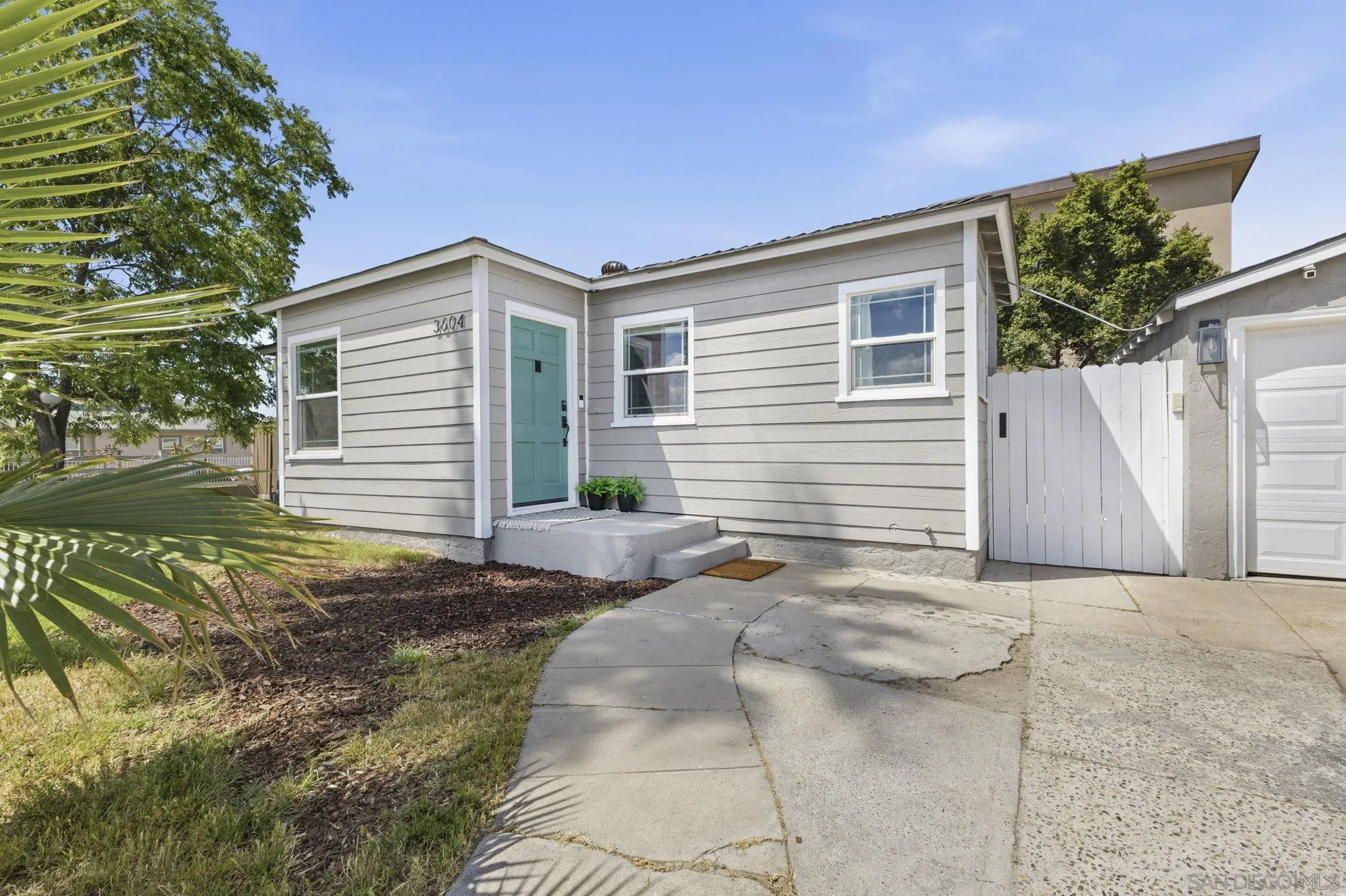 https://cdn.realtyfeed.com/cdn/127/260008982/0d6f1d2824e6f730172f566284cd3991.webp