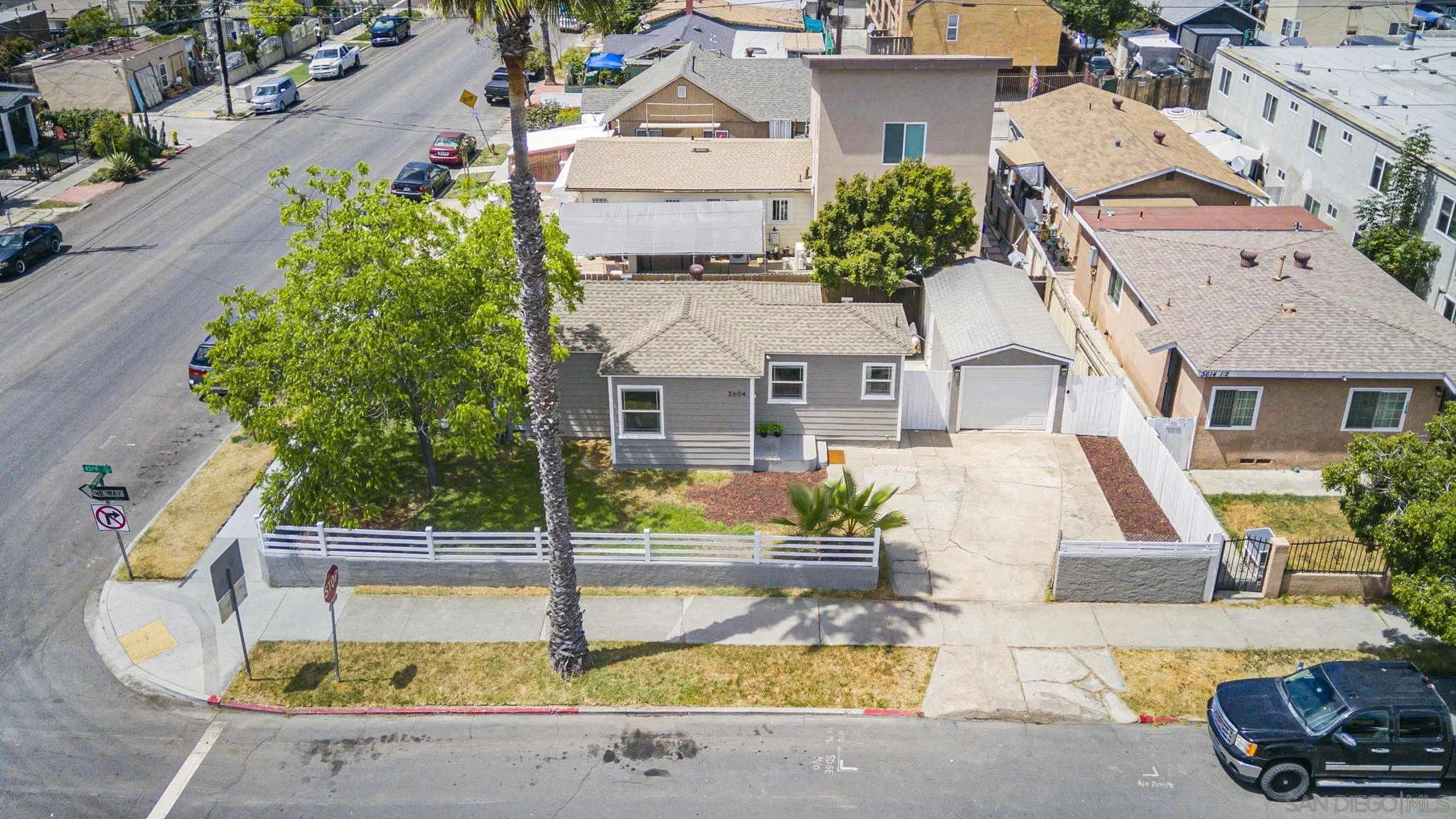 https://cdn.realtyfeed.com/cdn/127/260008982/1905f686a1f45b31f0c1558481f3cbb9.webp