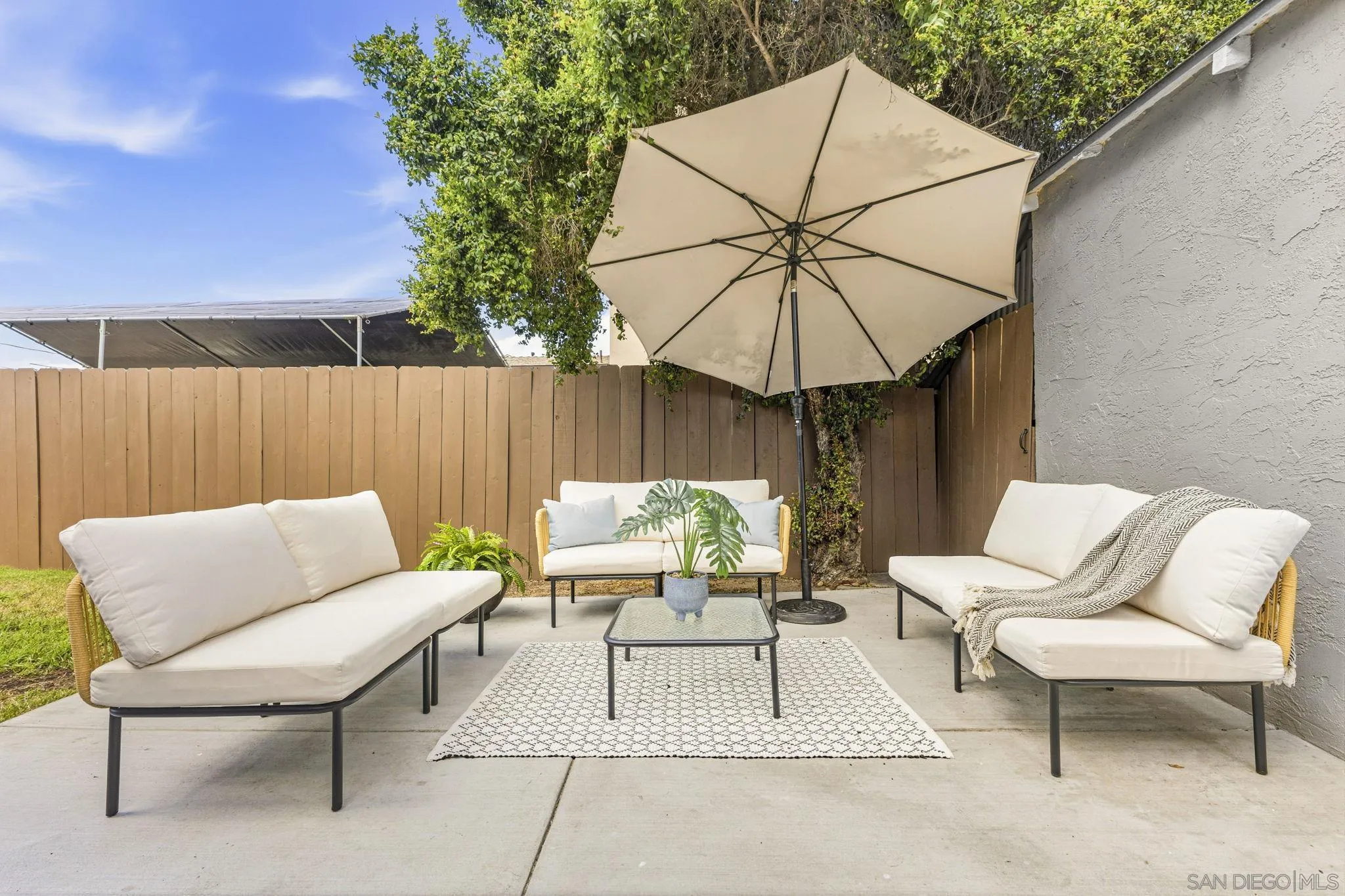https://cdn.realtyfeed.com/cdn/127/260008982/19297e5944e8daa4bf8bb4cd919ec319.webp