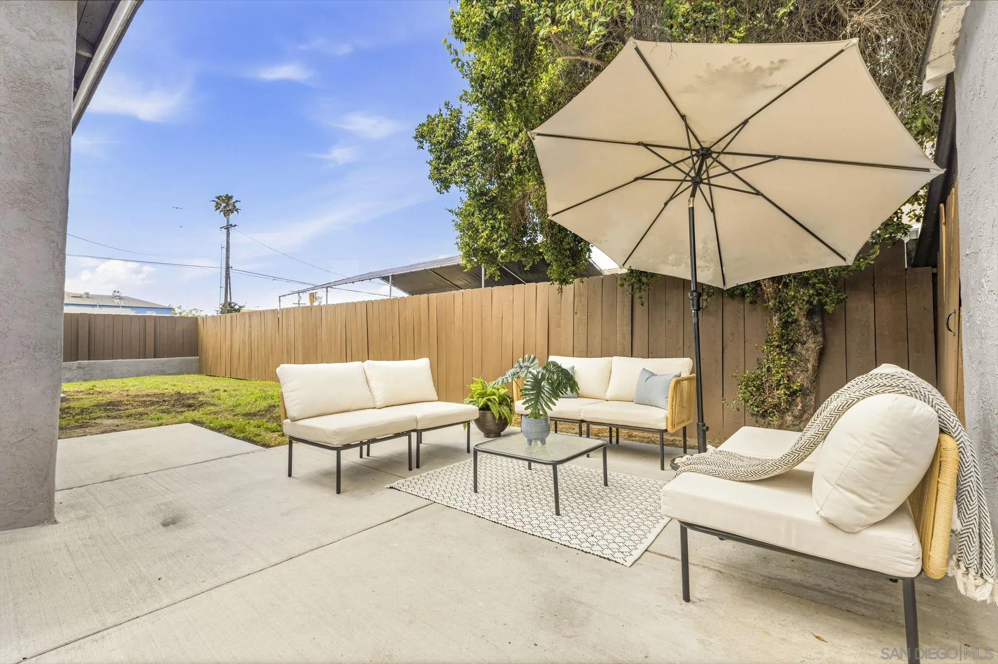https://cdn.realtyfeed.com/cdn/127/260008982/1a41b85698946d703f3313eea1ed100c.webp