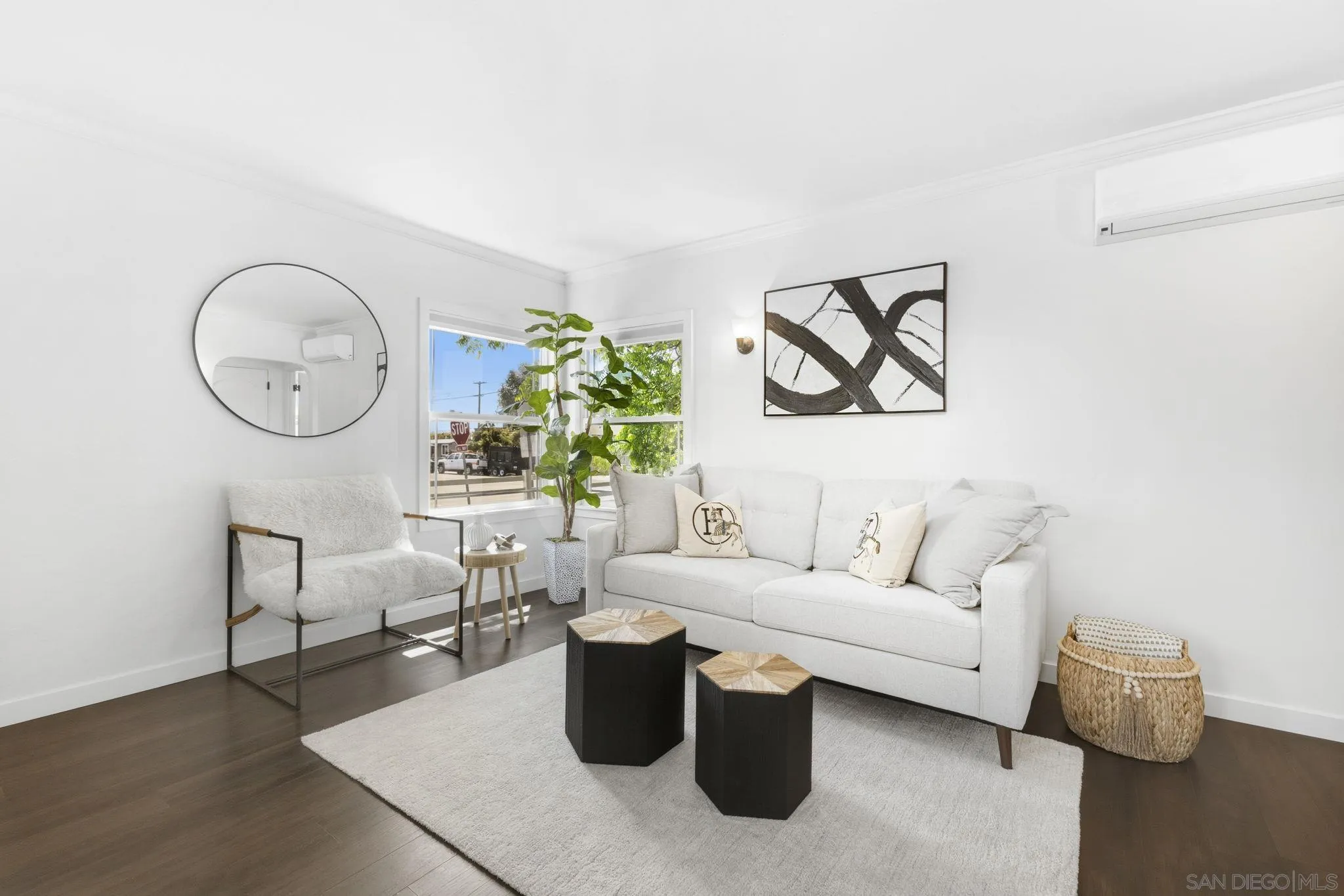 https://cdn.realtyfeed.com/cdn/127/260008982/25abd6911ed00085fc99a002eb64fa42.webp