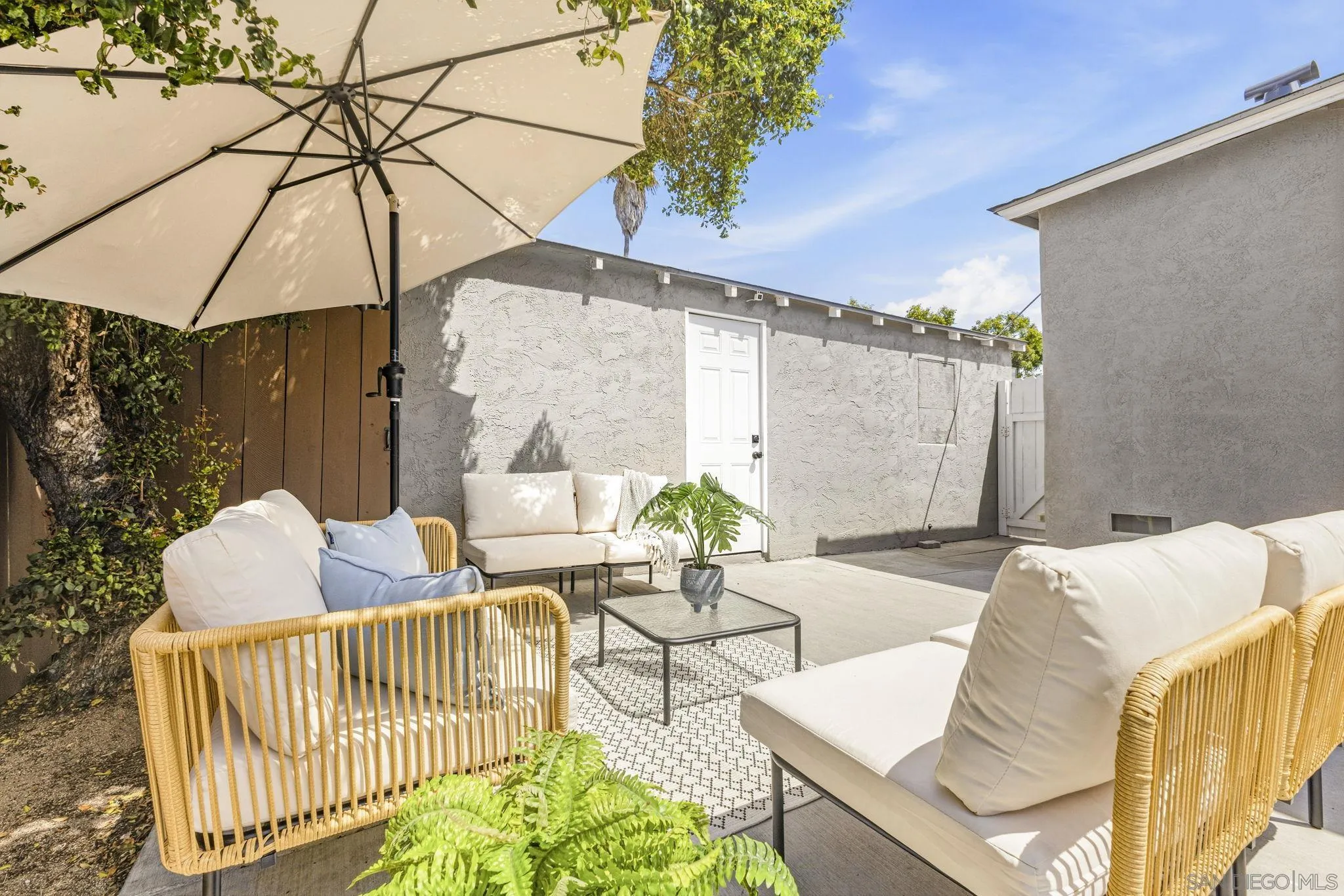 https://cdn.realtyfeed.com/cdn/127/260008982/9ef81b53ac4b6715f69ab318a595d4f9.webp