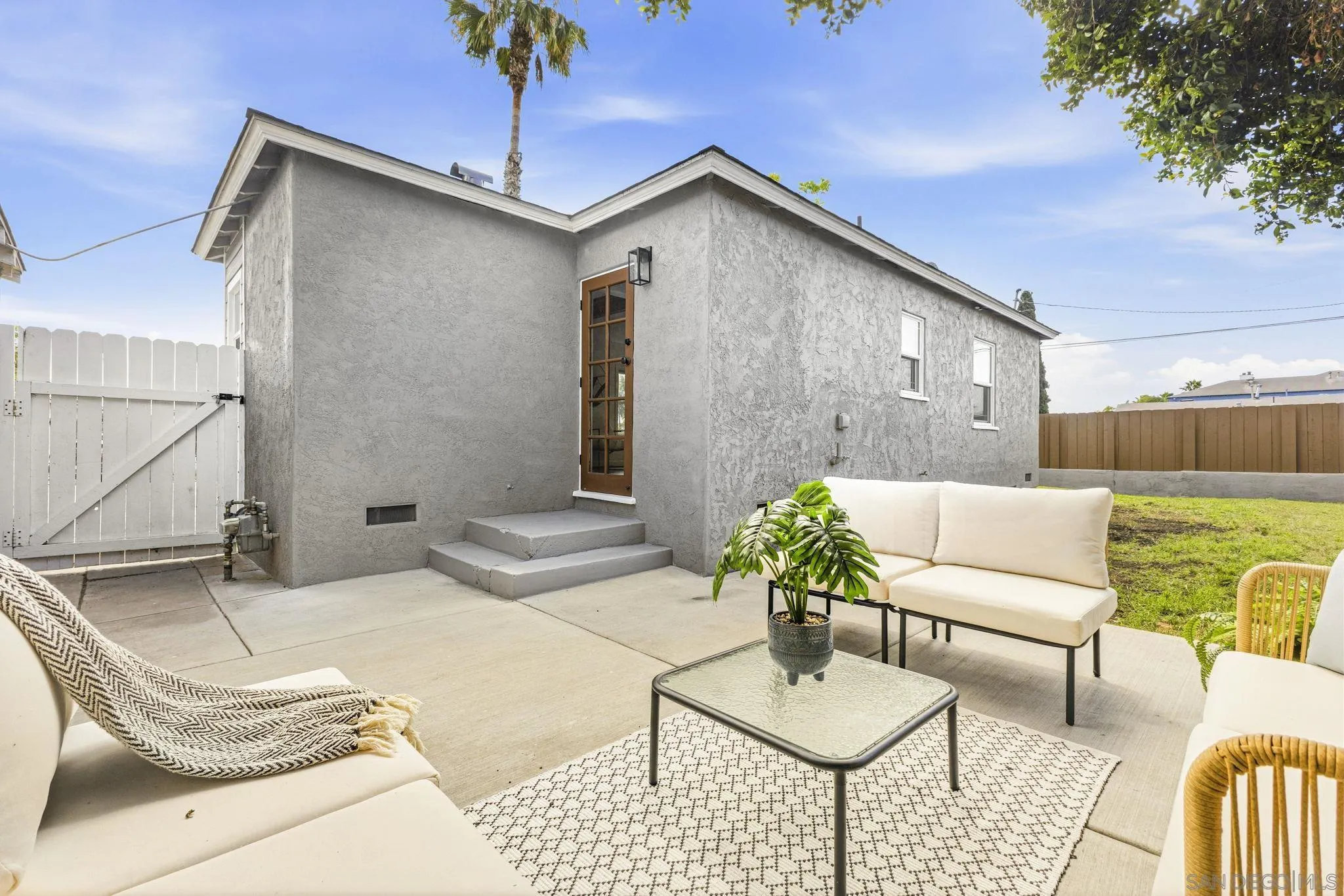 https://cdn.realtyfeed.com/cdn/127/260008982/9f4b2021f8e04a25d6bae4b7e73e7542.webp