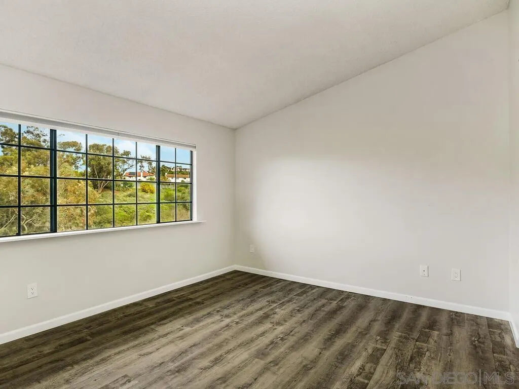 Photo #23: 260008986 Listing: Photo #23