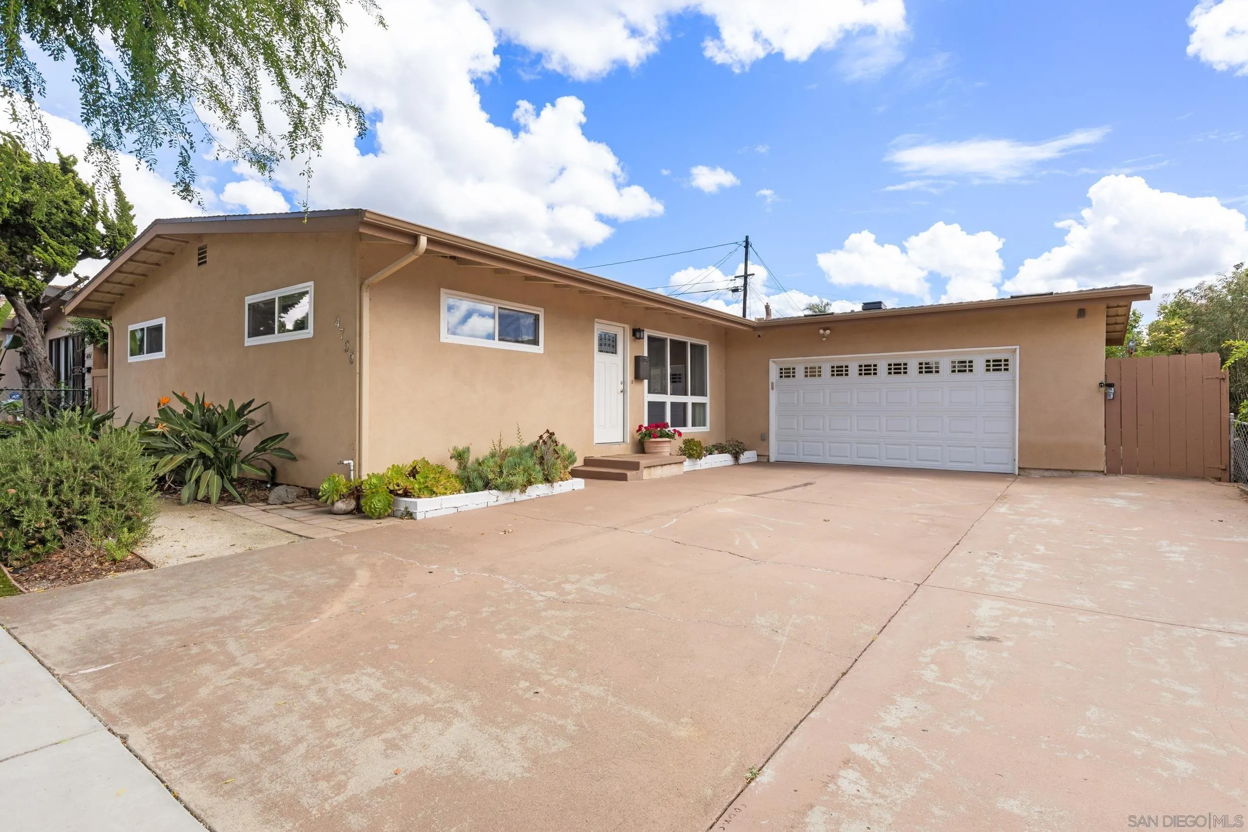 4709 Vandever Ave, San Diego, CA, 92120