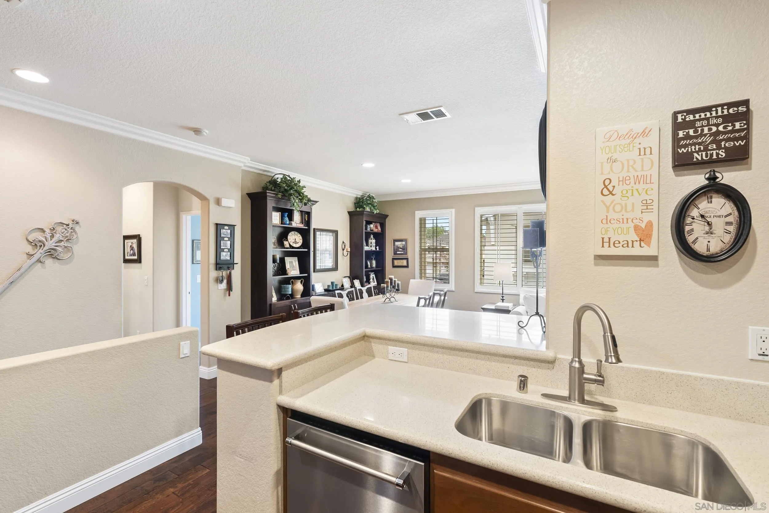 Photo #16: 260008992 Listing: Photo #16