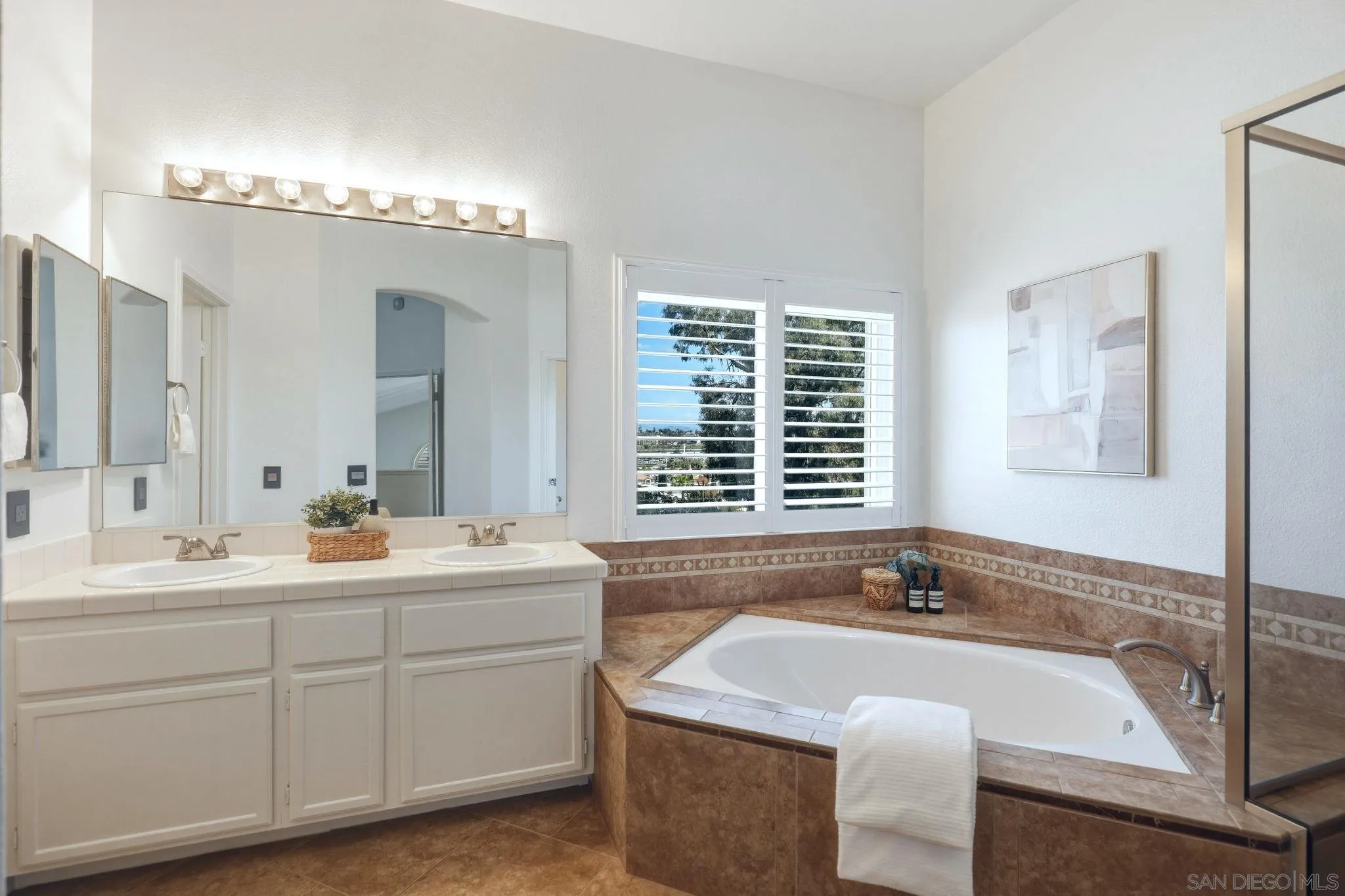 1642 Lisbon Place, Escondido, CA, 92029