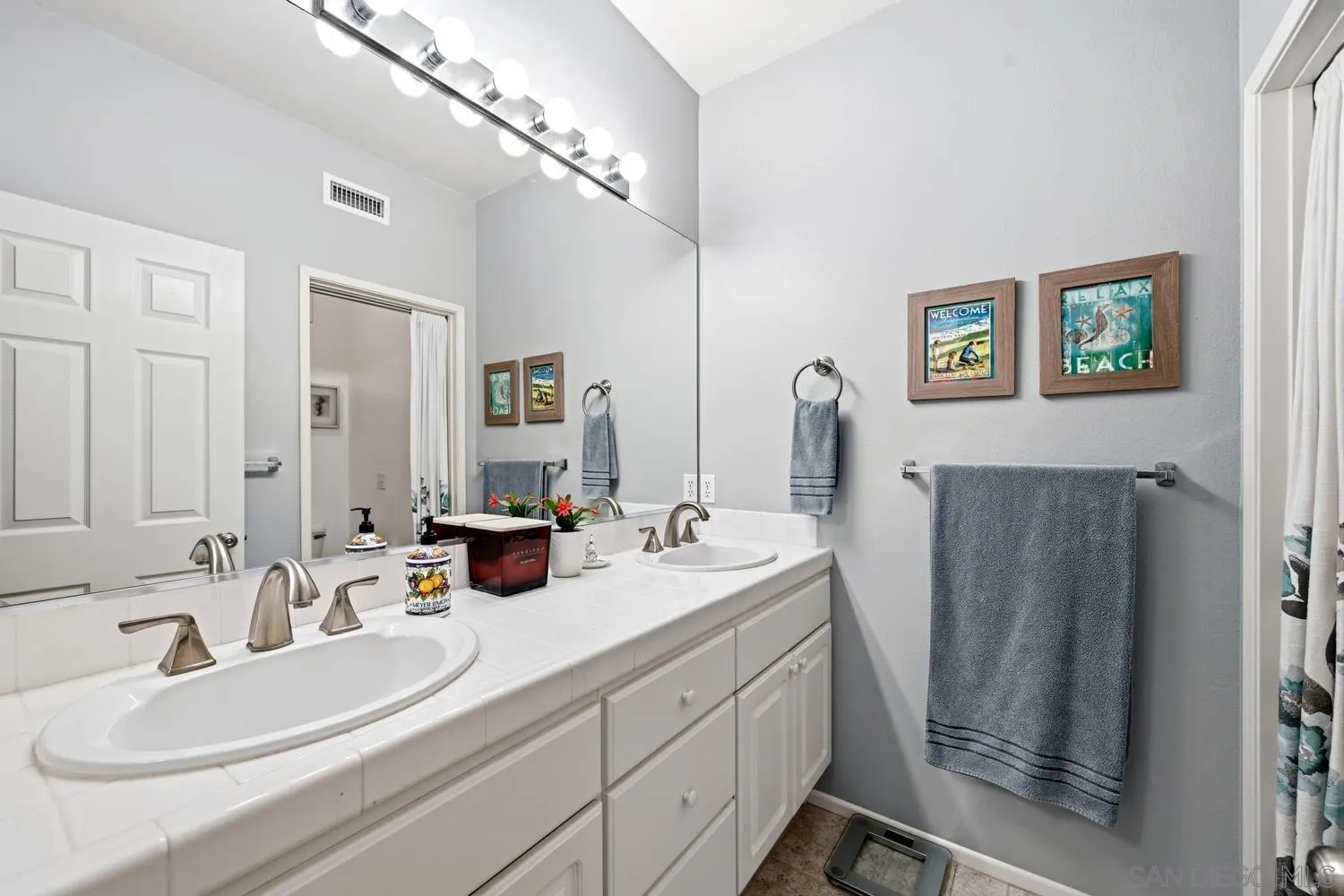 Photo #14: 260008999 Listing: Photo #14
