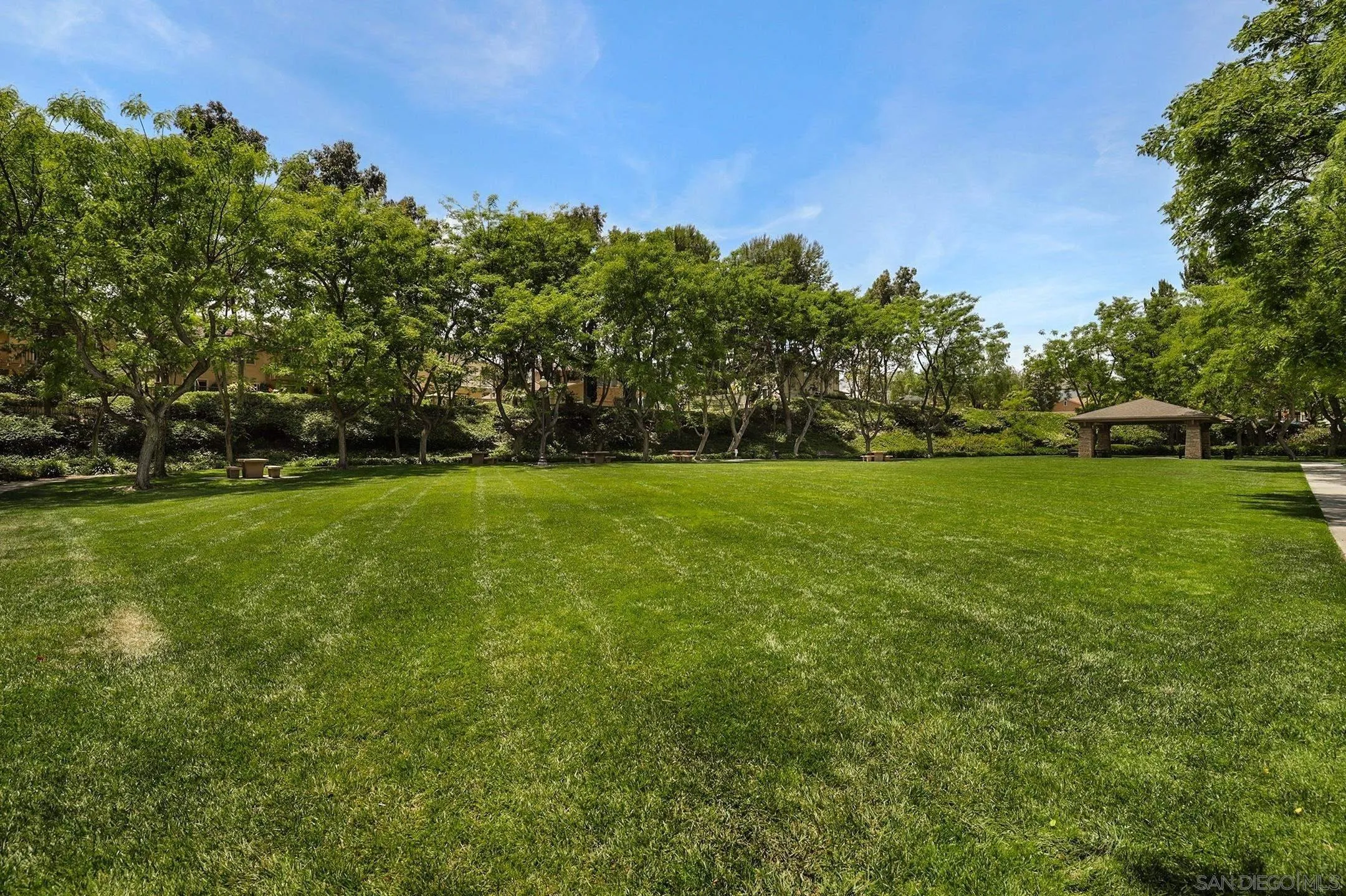 Photo #35: 260008999 Listing: Photo #35